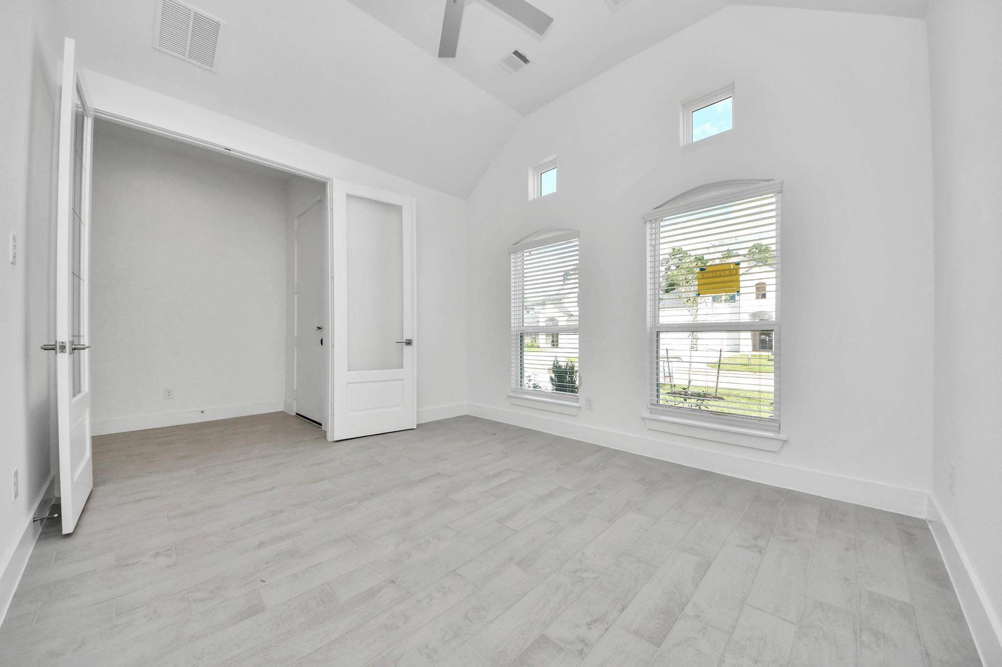 3042 Native Spring Dr