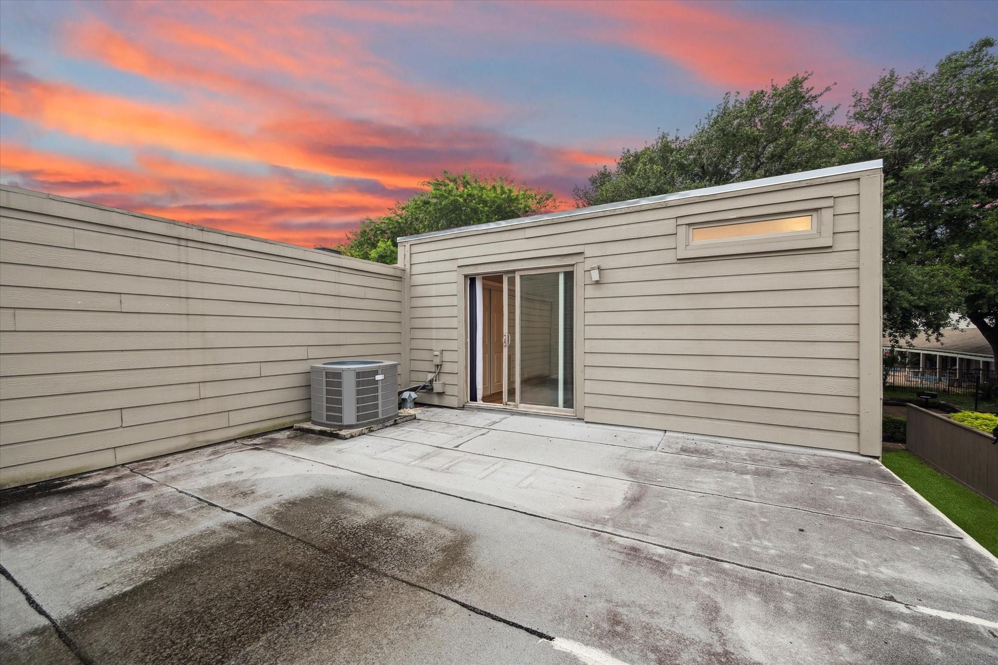 1608 Prairie Mark Lane