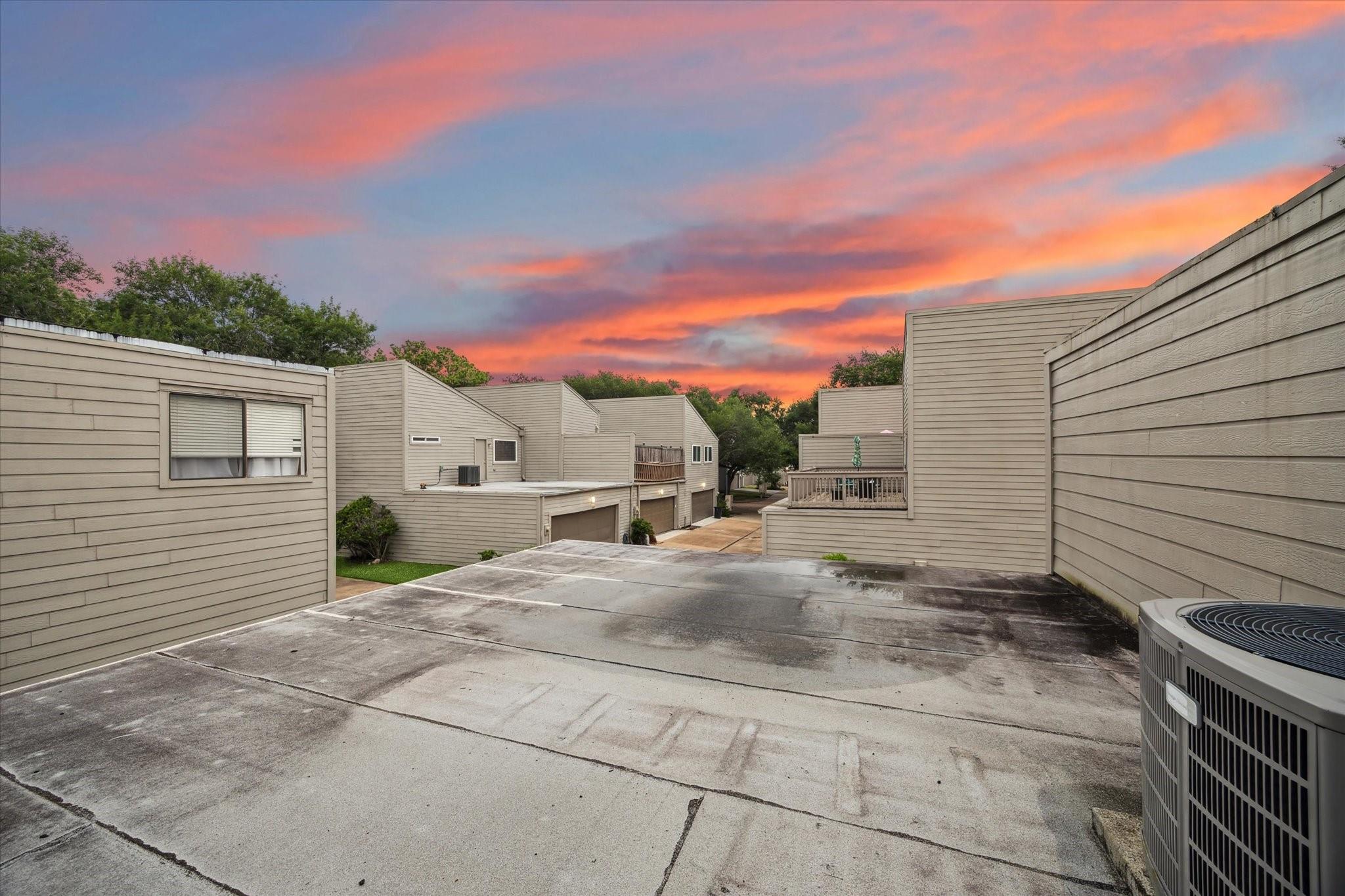1608 Prairie Mark Lane