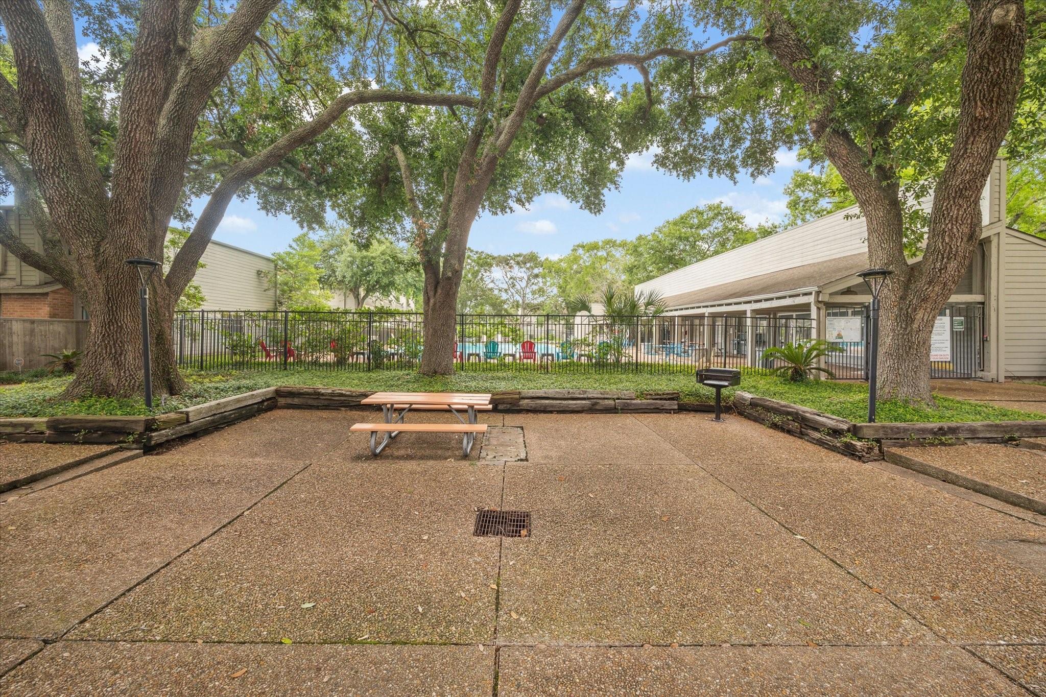 1608 Prairie Mark Lane