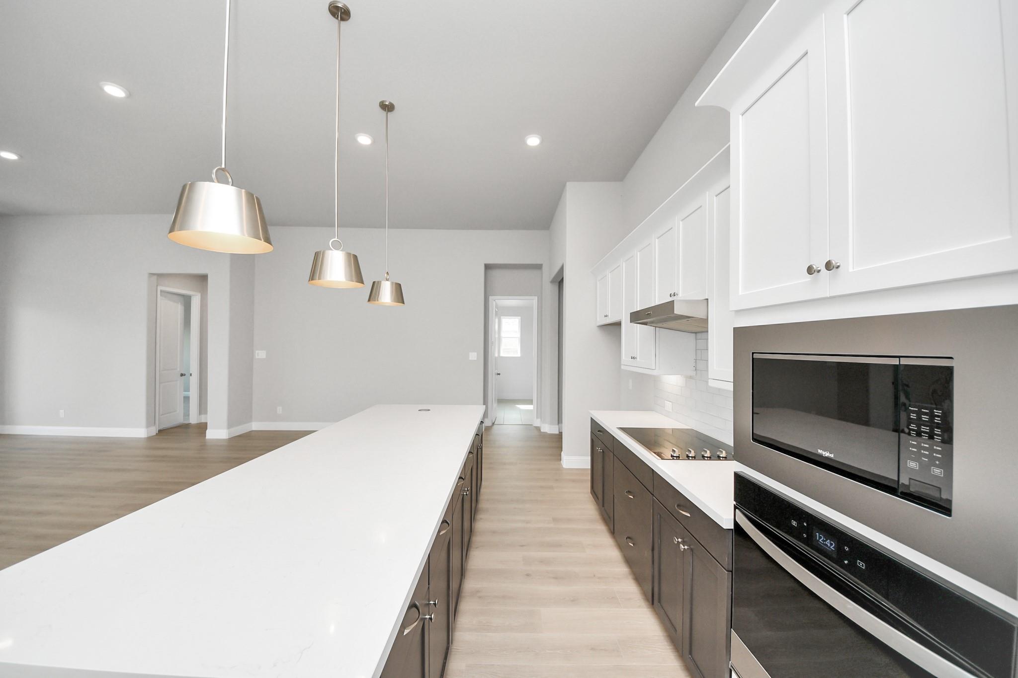 11230 Tropical Forest Way