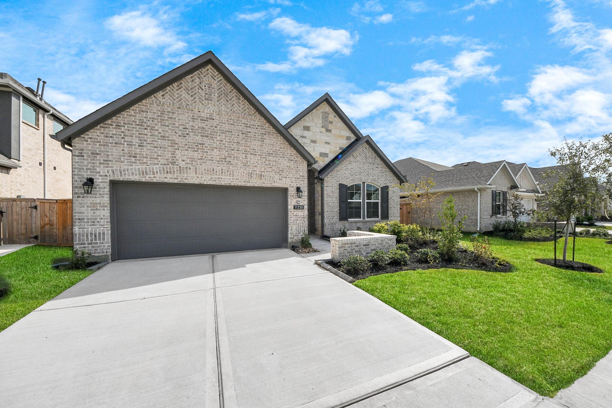 11230 Tropical Forest Way