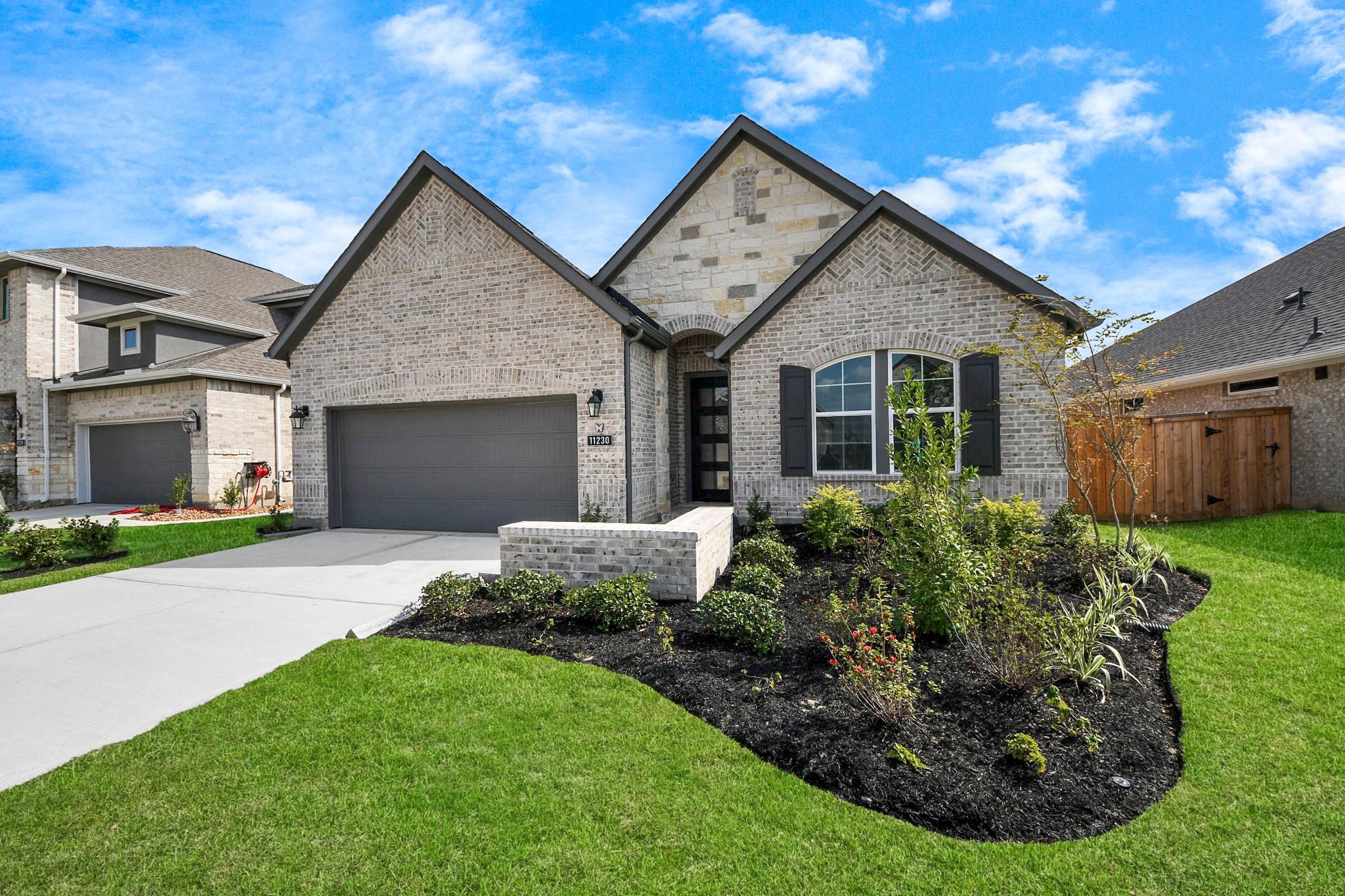 11230 Tropical Forest Way