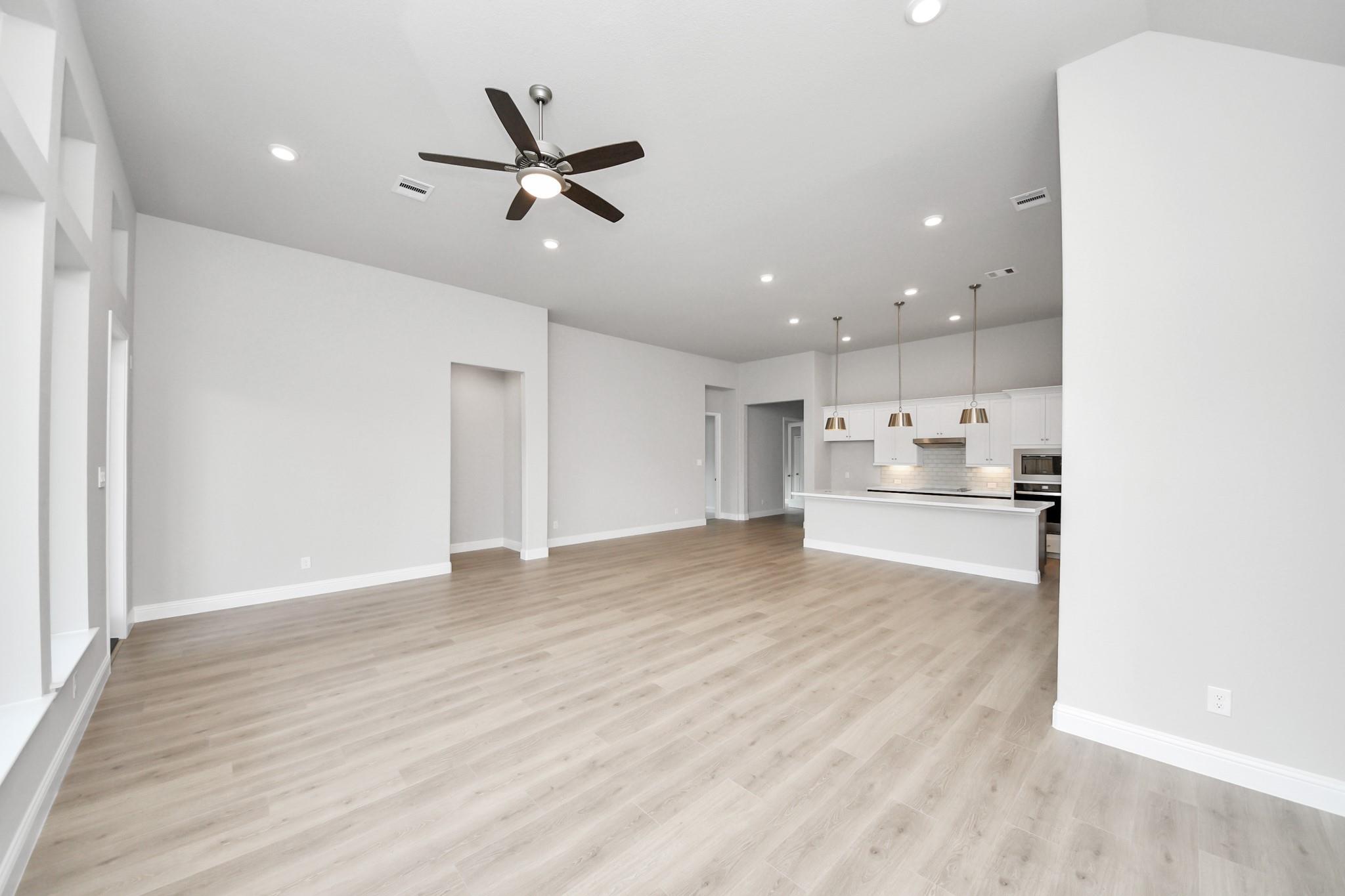 11230 Tropical Forest Way