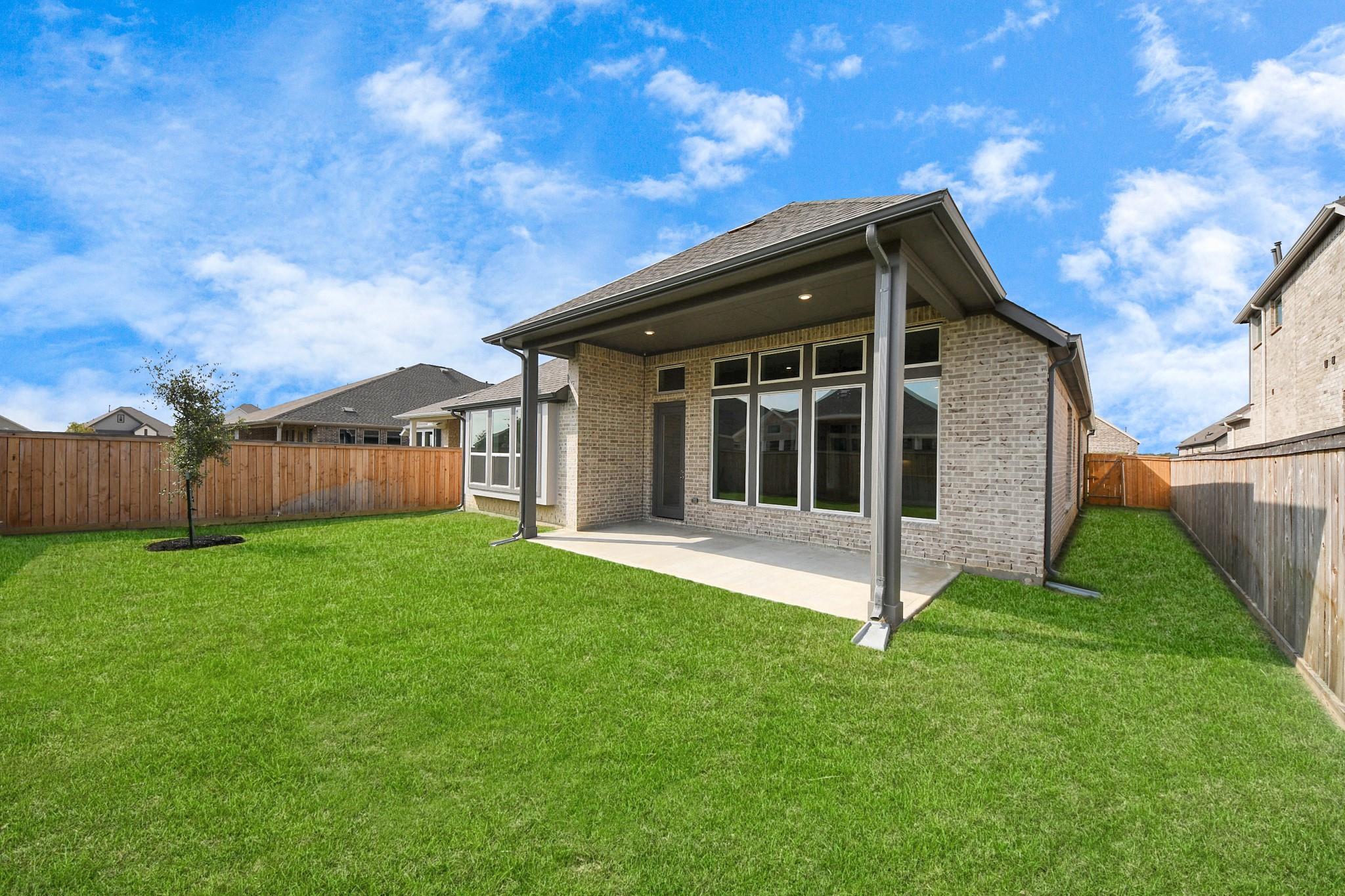 11230 Tropical Forest Way