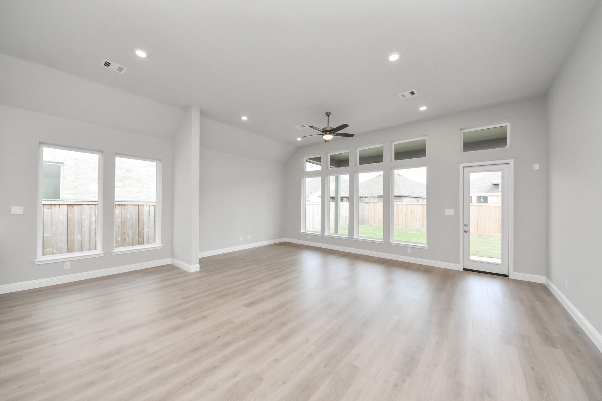 11230 Tropical Forest Way