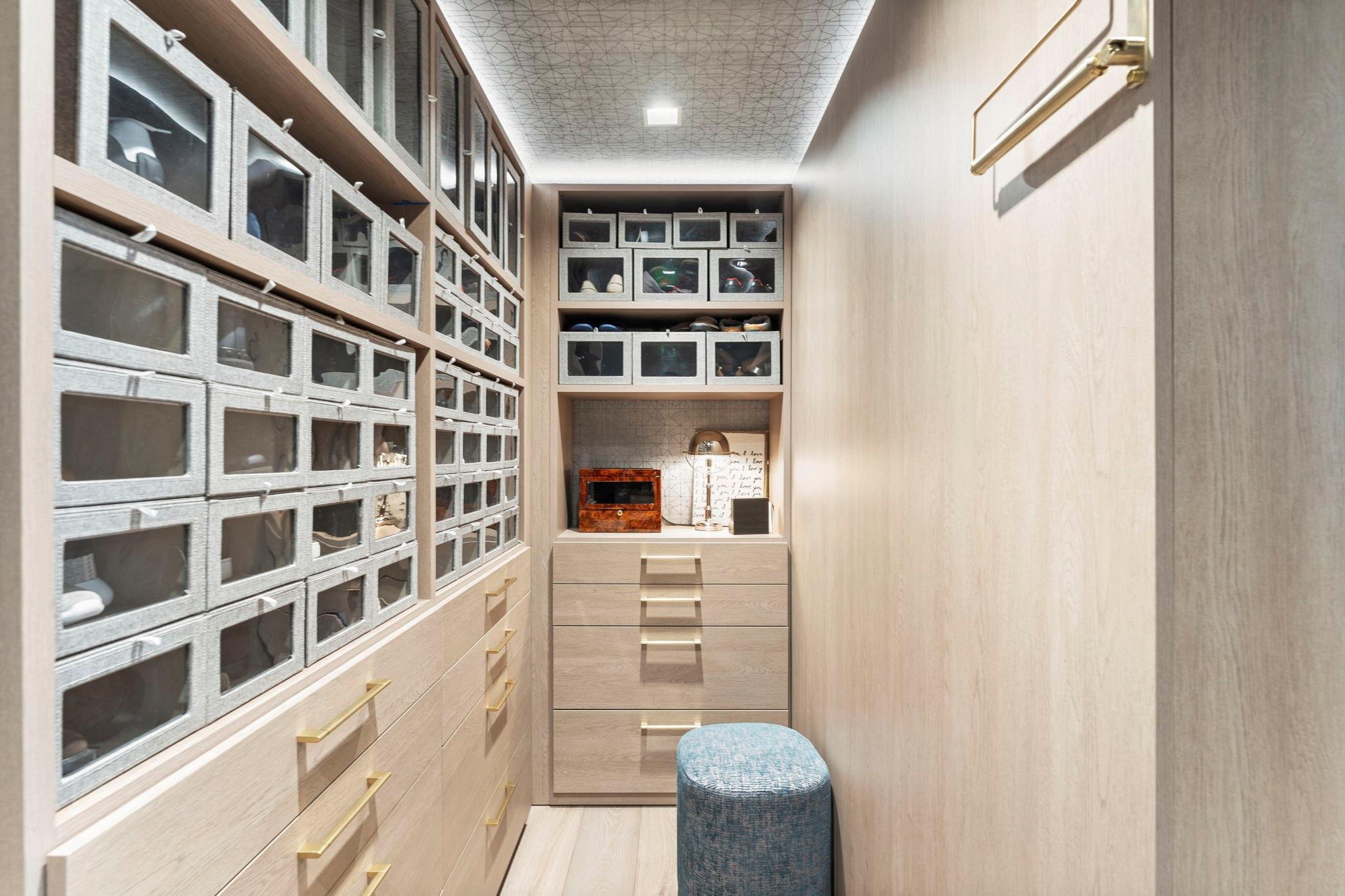 3433 Westheimer Road # 1005