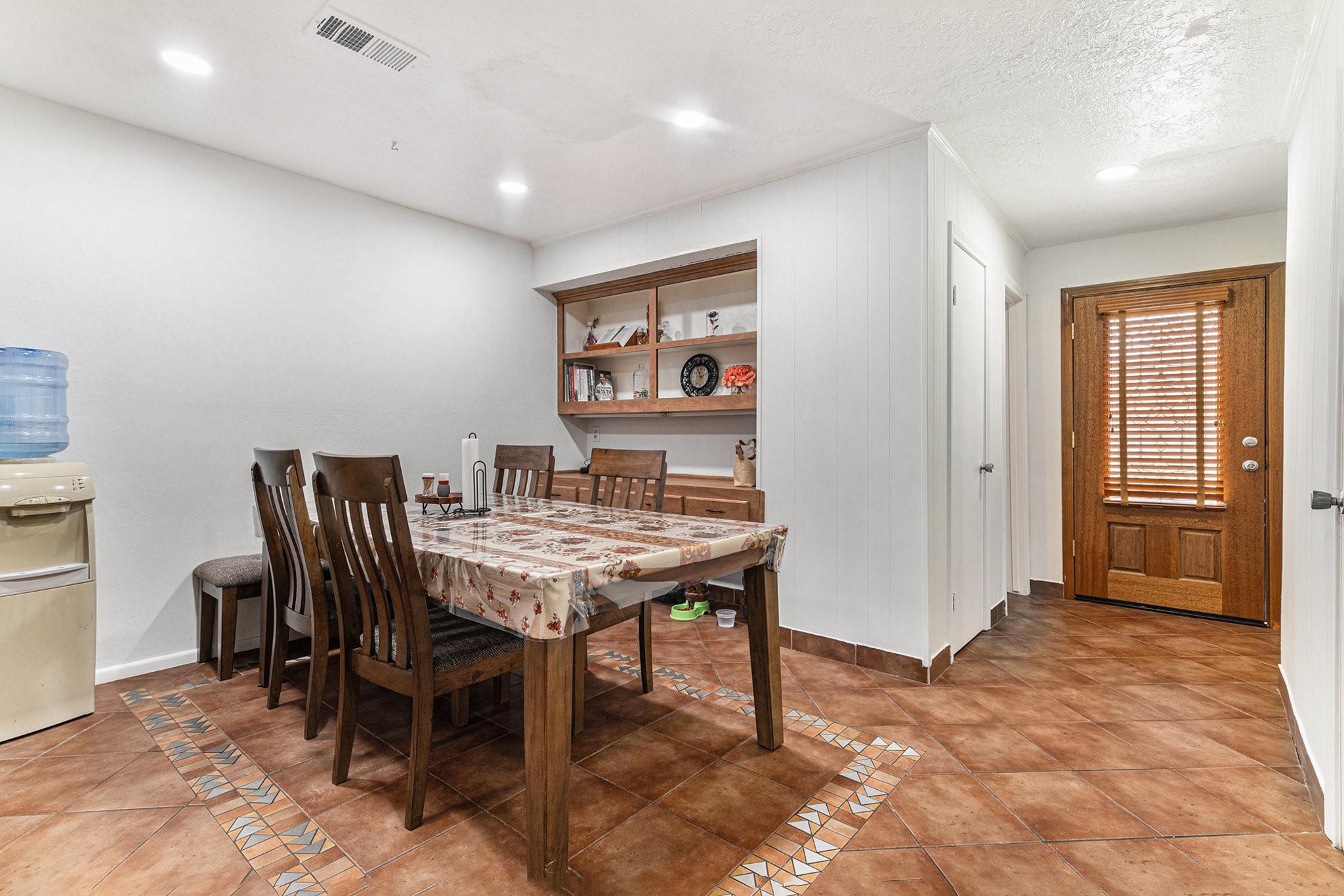 1809 Country Village Boulevard