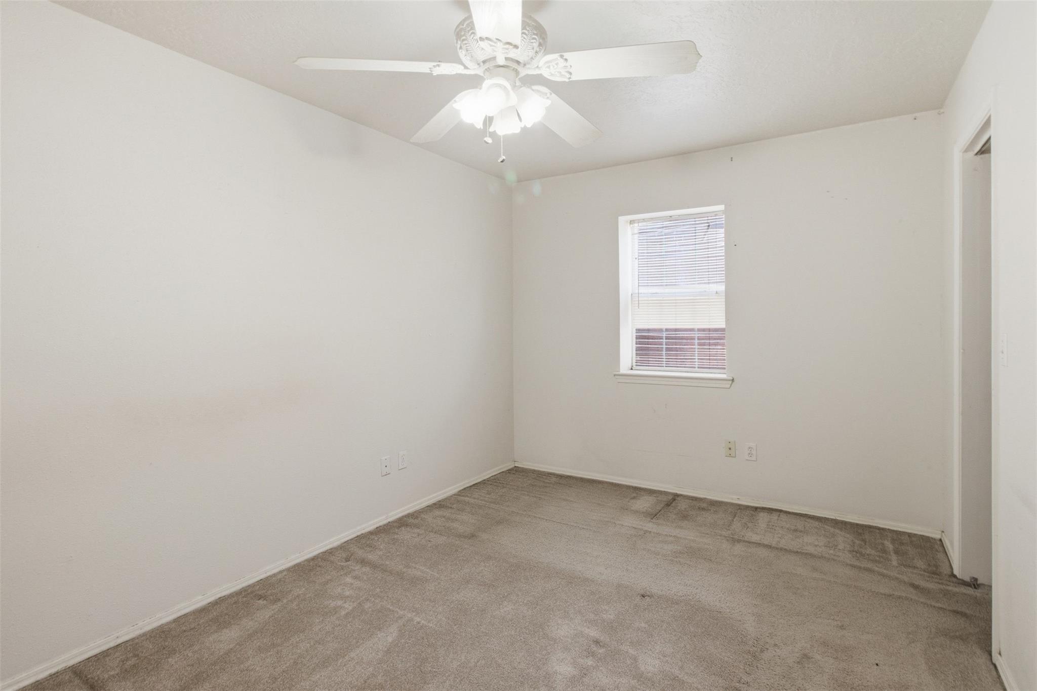 5143 Glenridge Lane