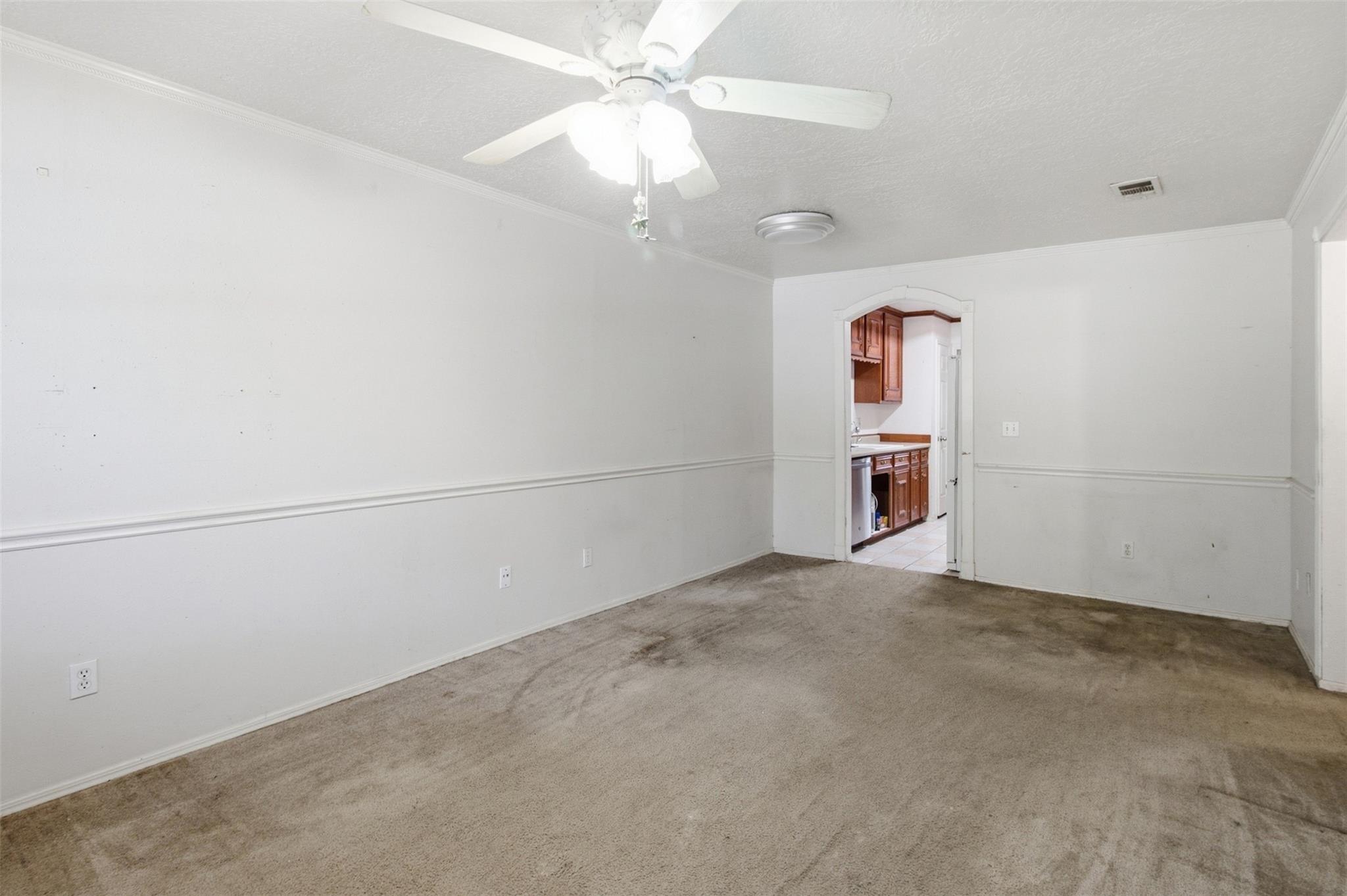 5143 Glenridge Lane