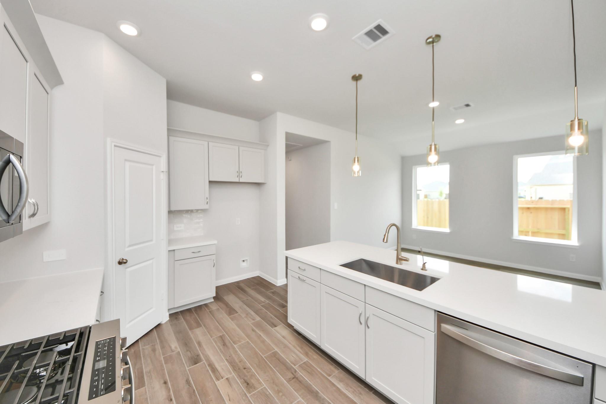 5623 Pearl Vista Drive