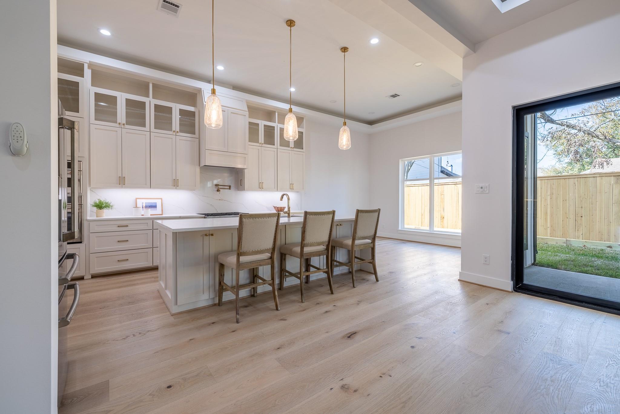 6534 Westview Drive