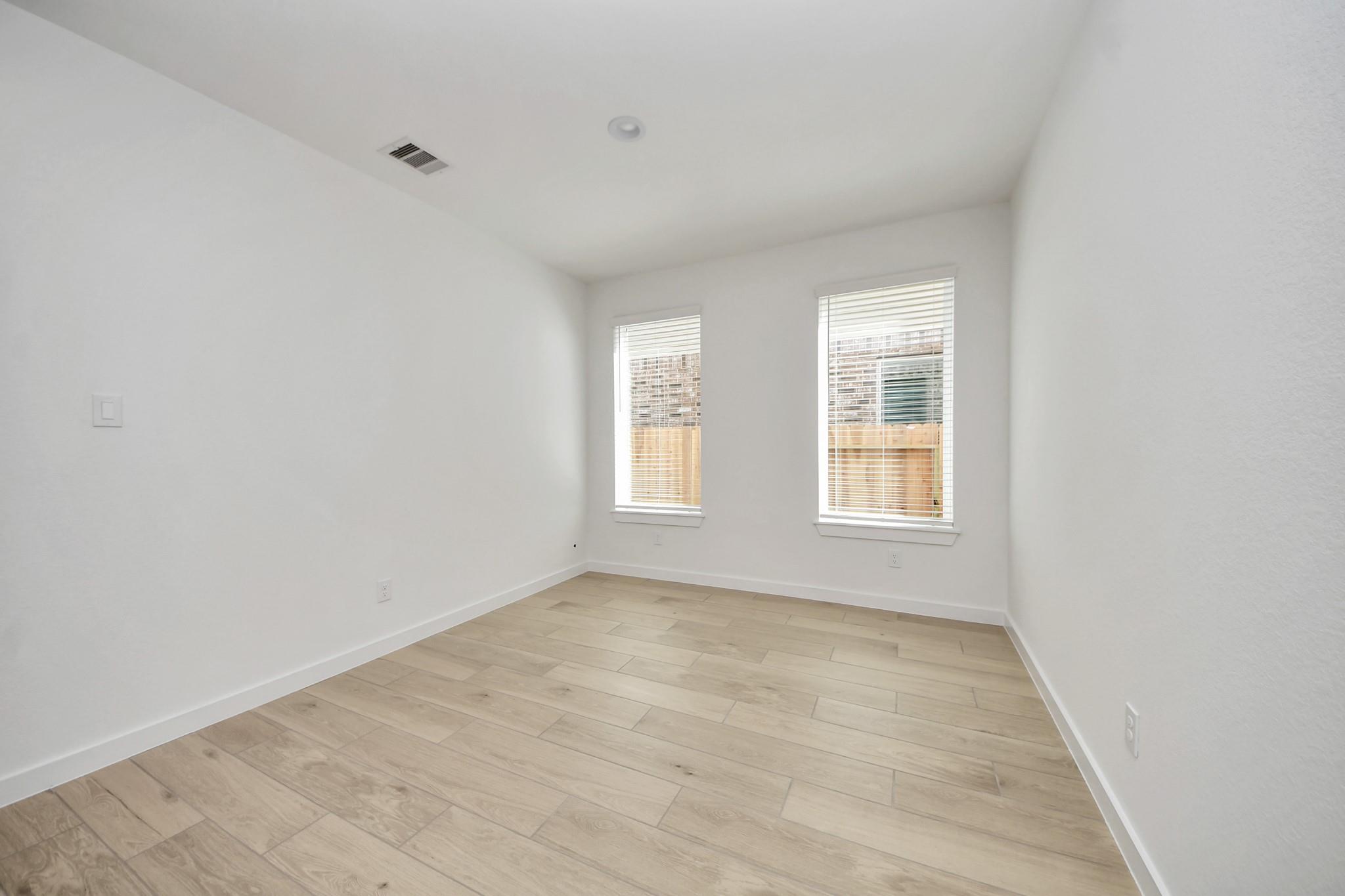 24519 Broad Park Ct