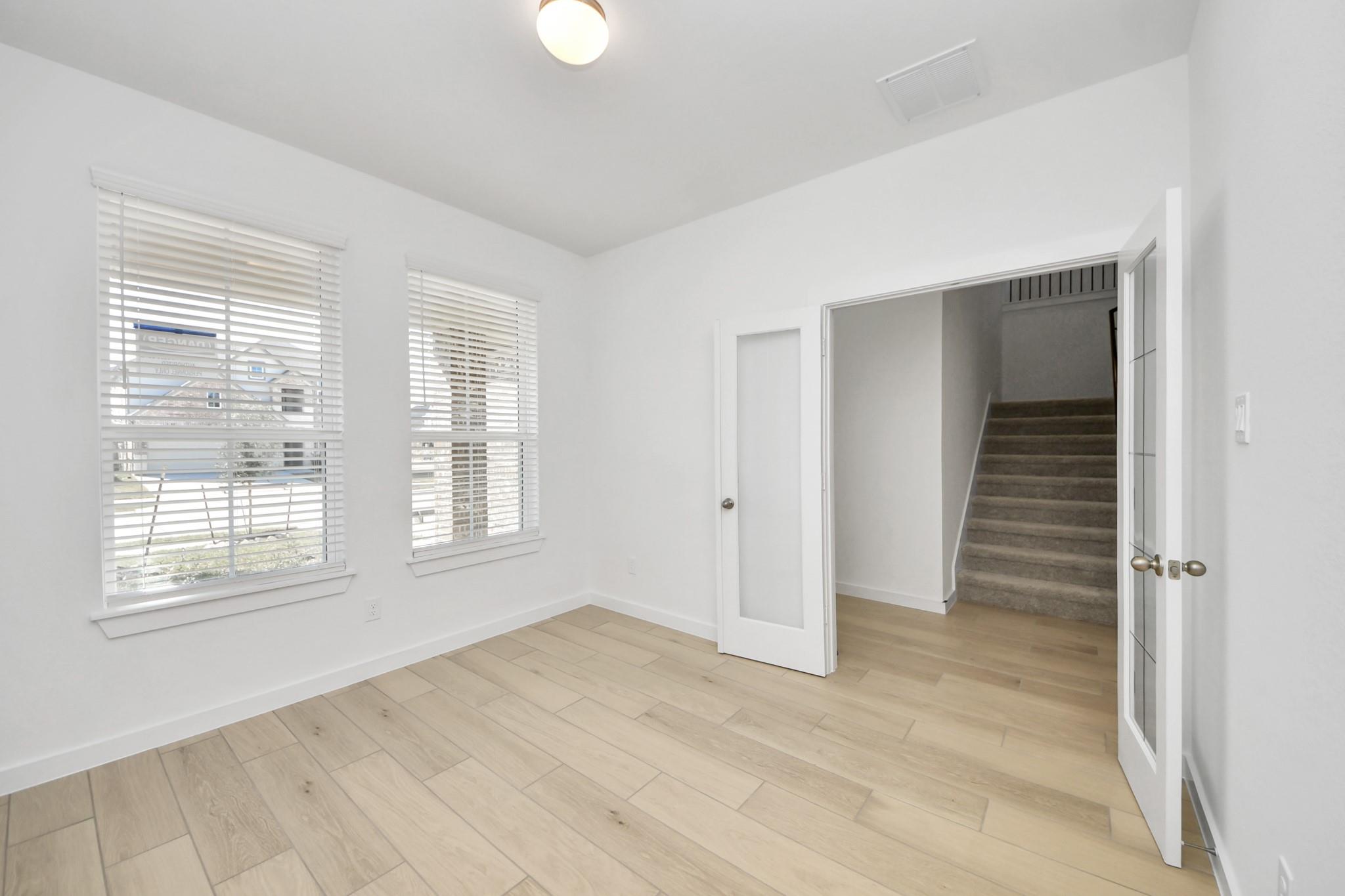 24519 Broad Park Ct