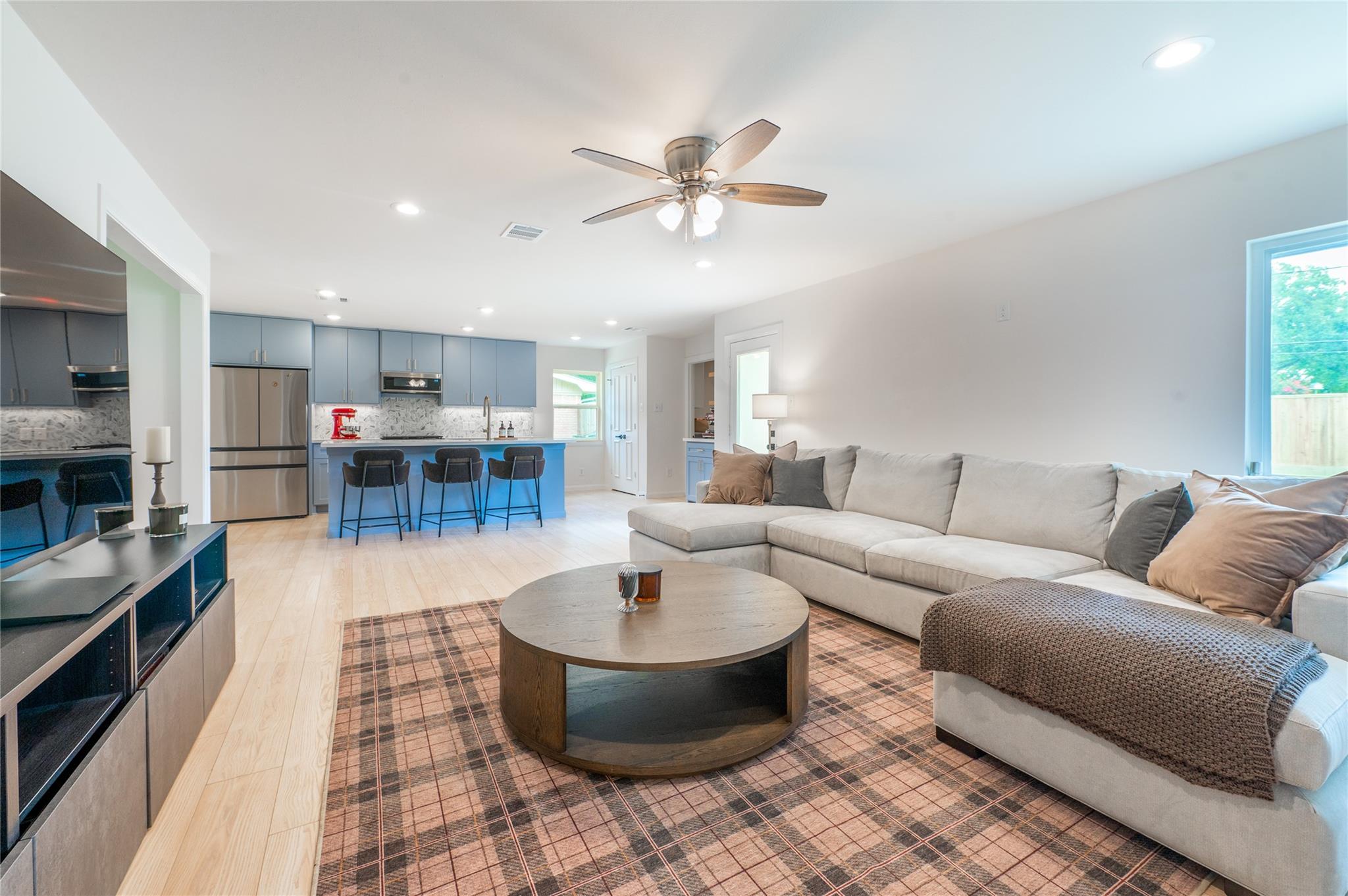 1218 Shadeland Drive