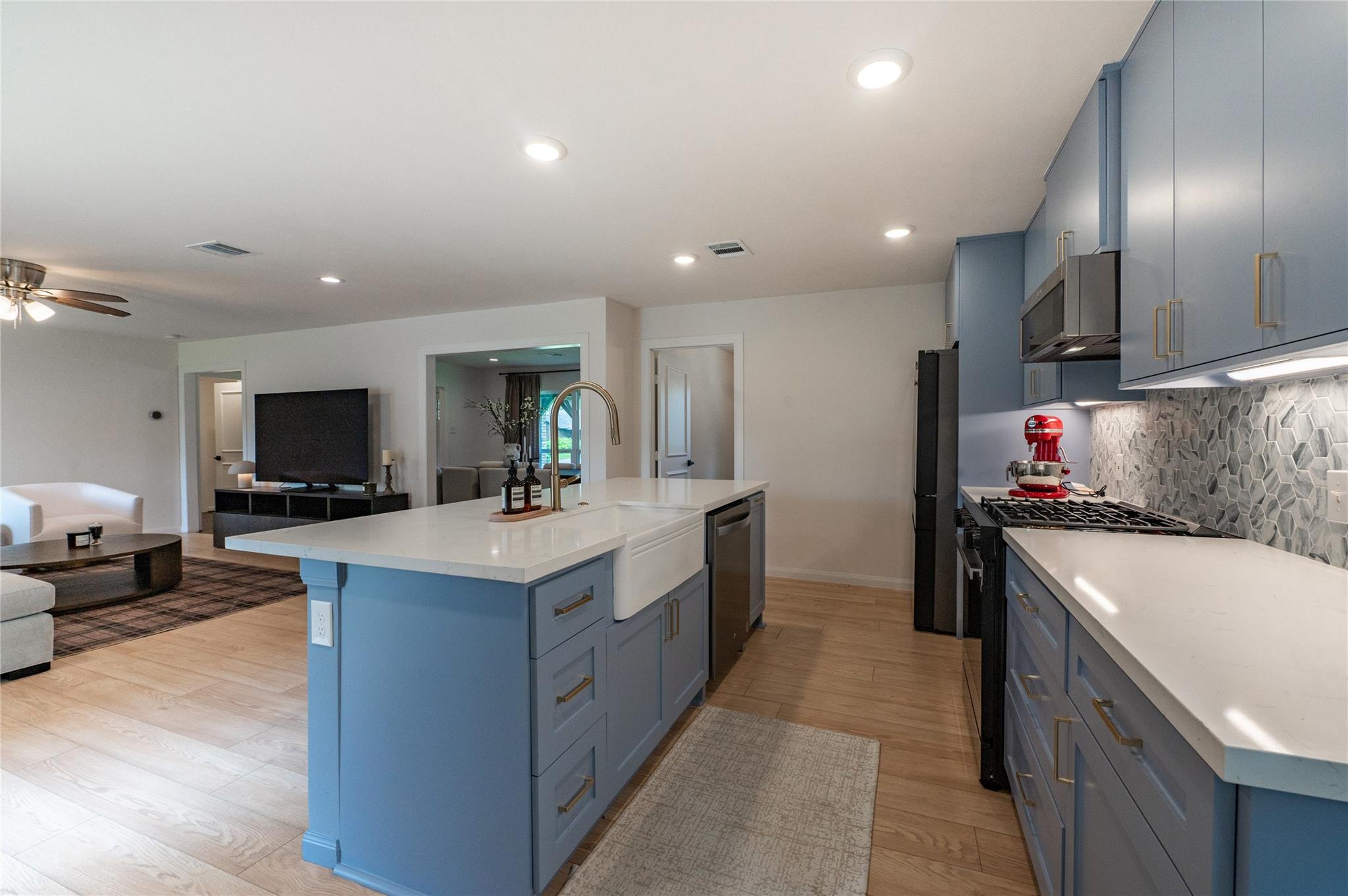 1218 Shadeland Drive