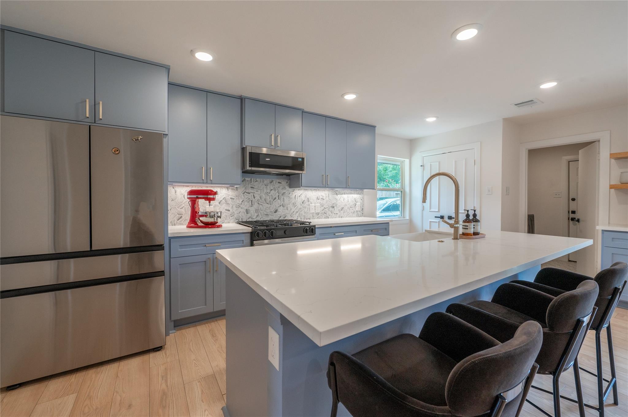 1218 Shadeland Drive