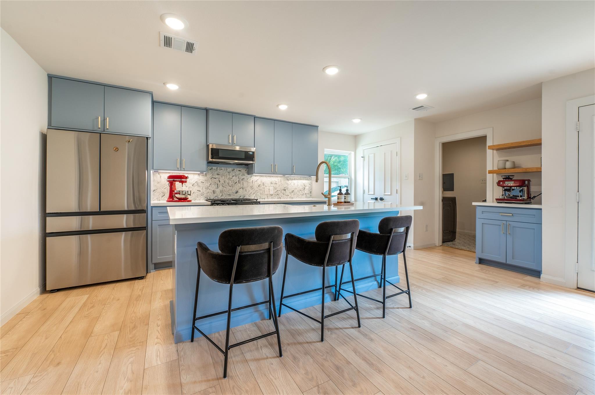1218 Shadeland Drive