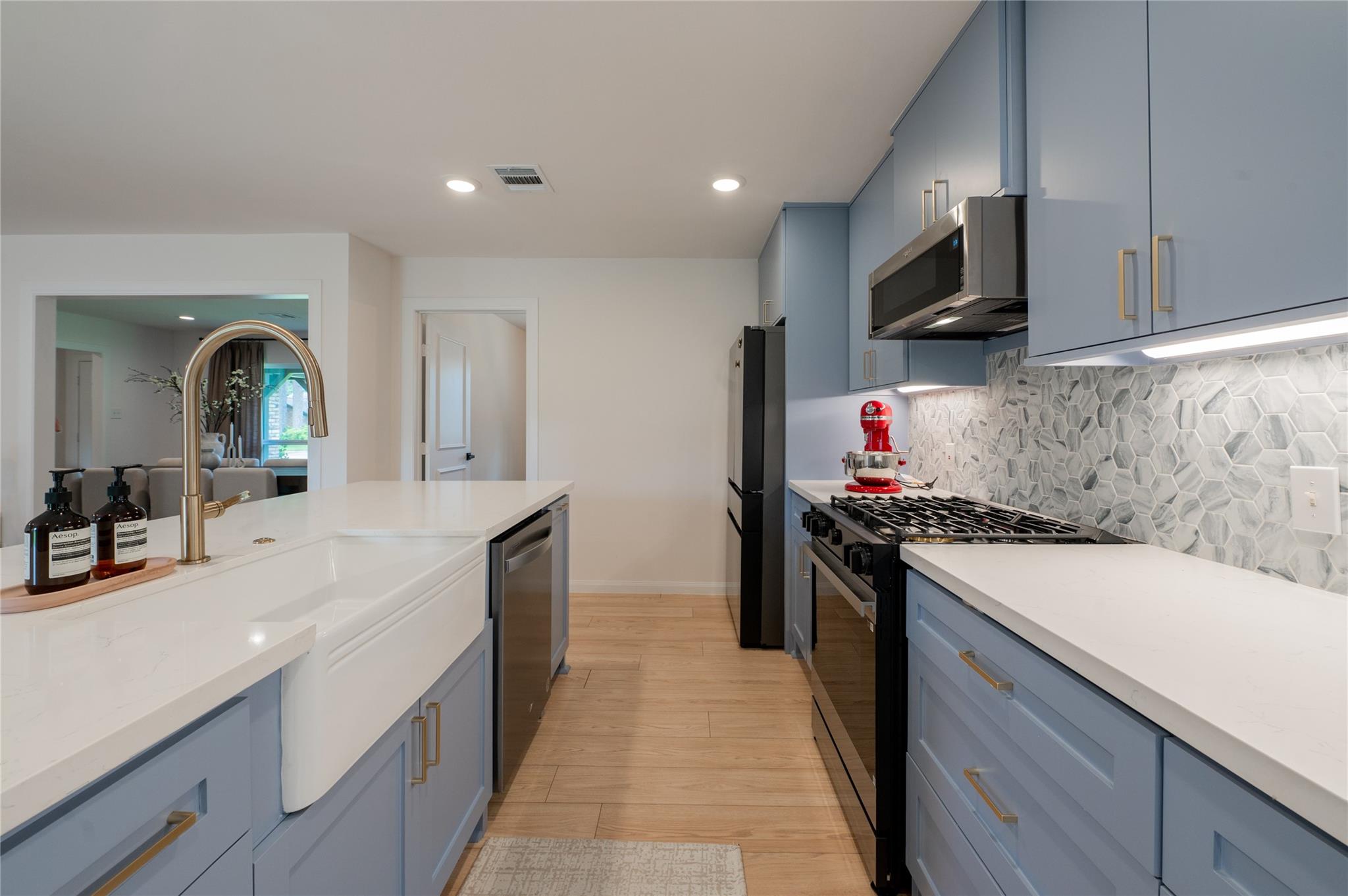 1218 Shadeland Drive