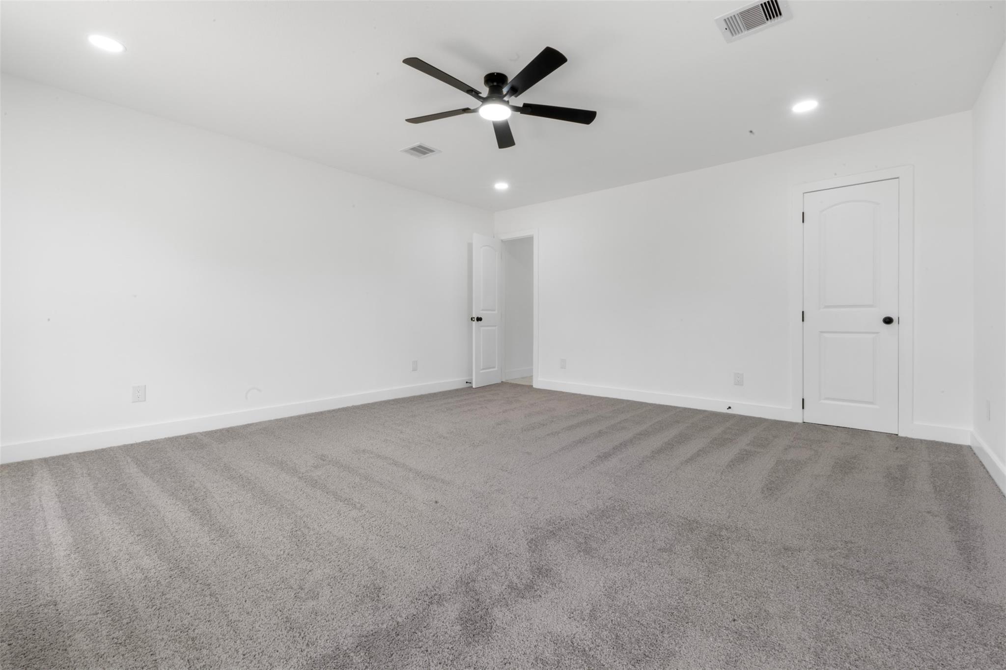 6155 Ridgeway Drive