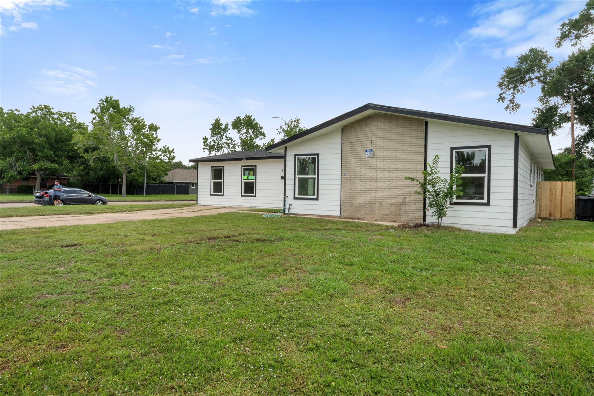 6155 Ridgeway Drive