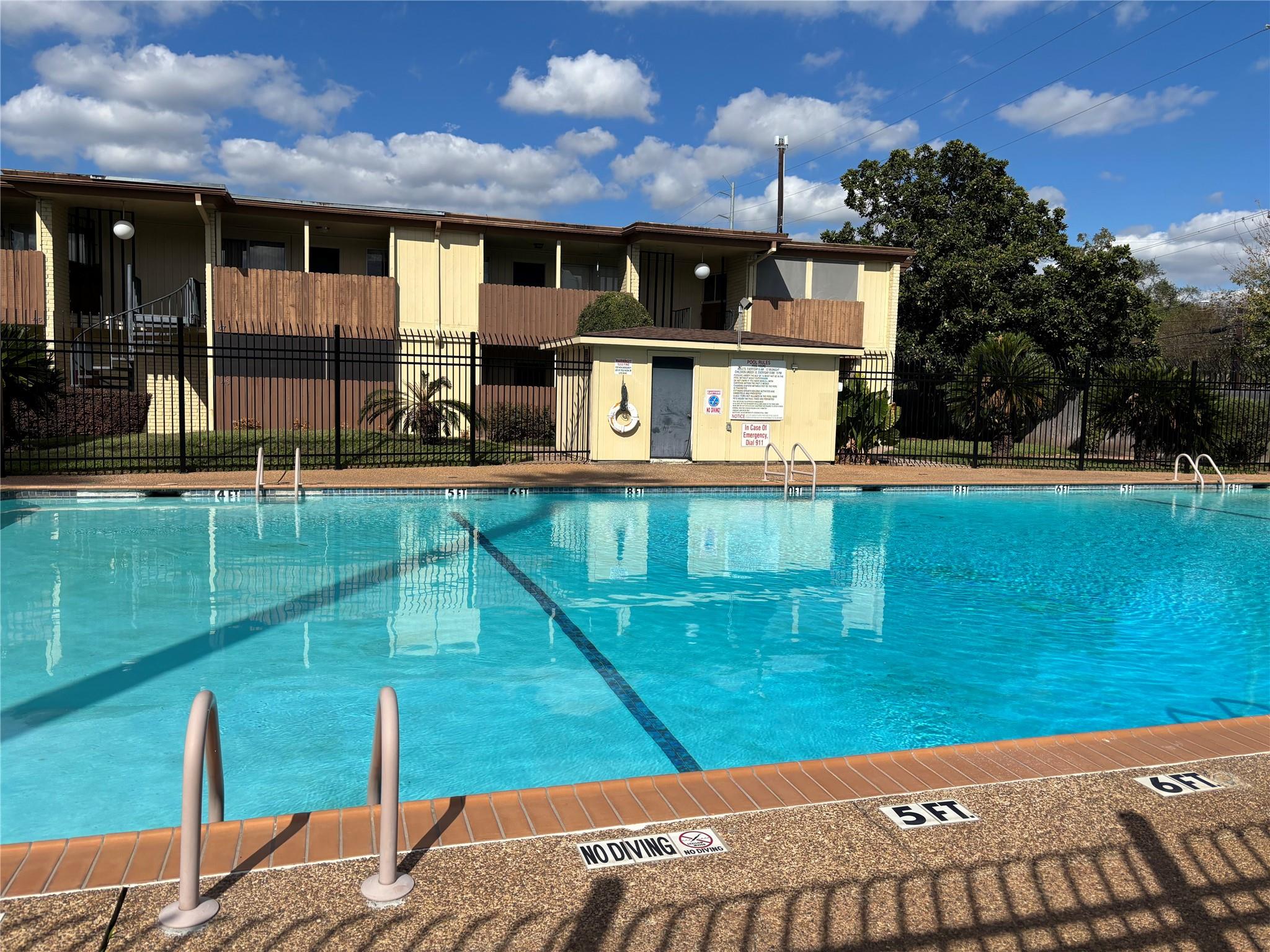 7714 Renwick Drive # G4, Houston Unit: G4