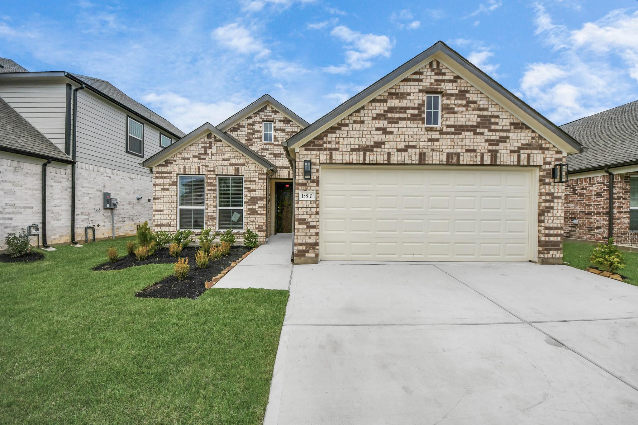 16031 Sycamore Maple Lane