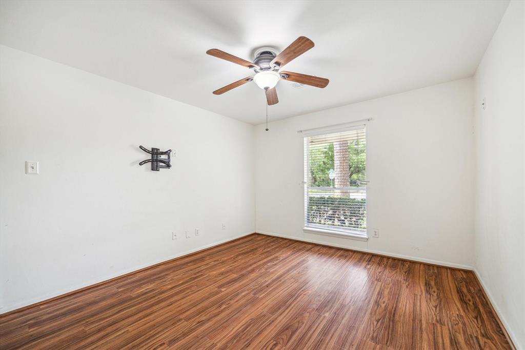 5939 Rutherglenn Drive