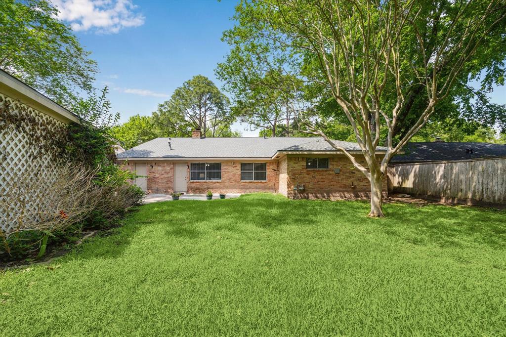 5939 Rutherglenn Drive