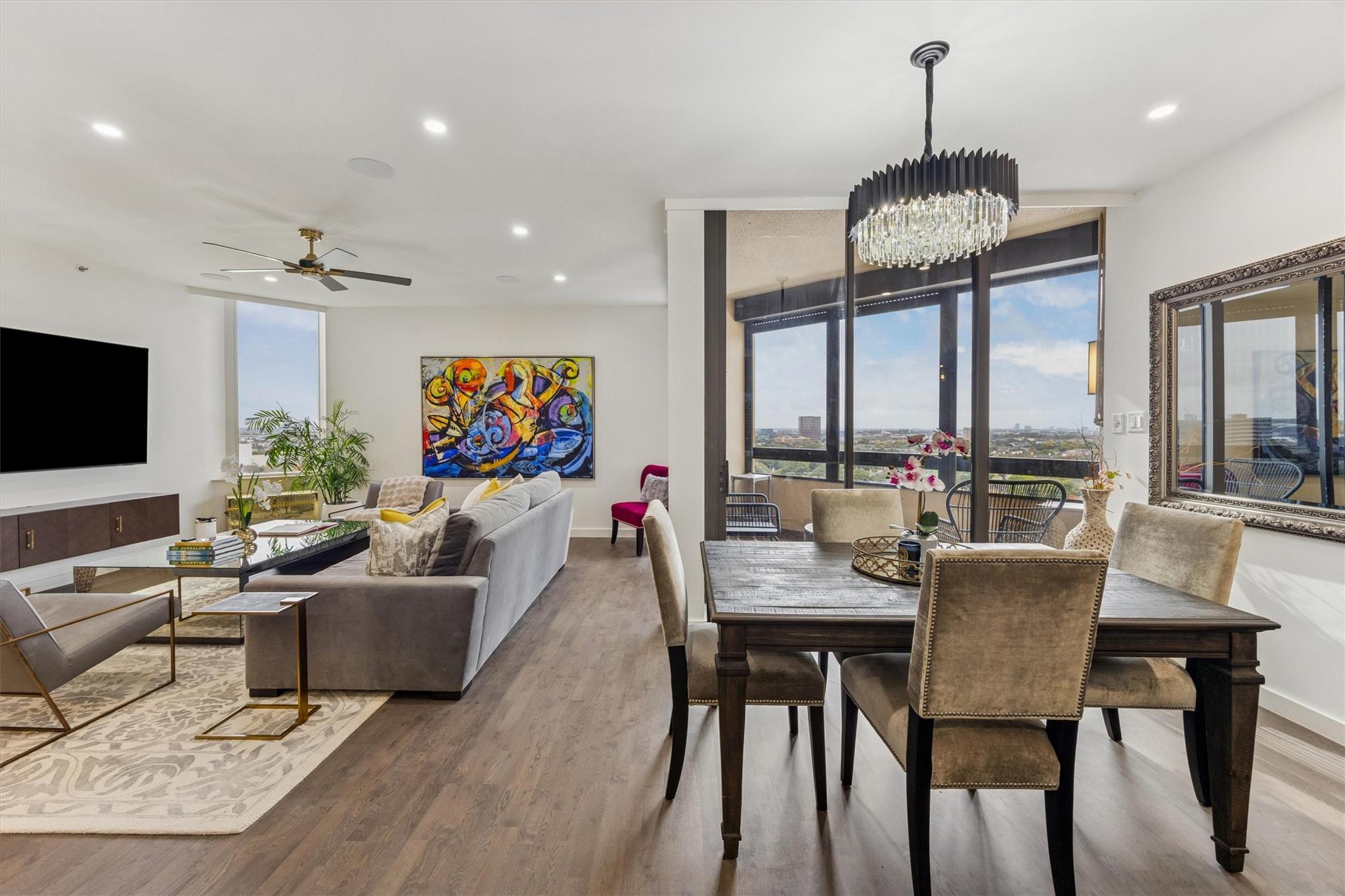 5555 Del Monte Drive # 1404