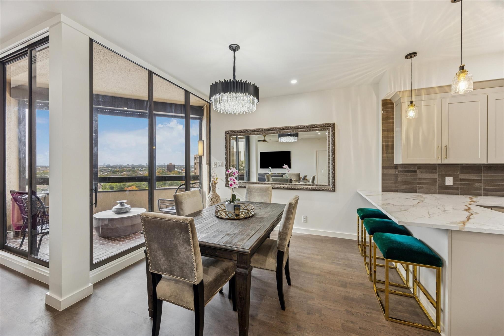 5555 Del Monte Drive # 1404