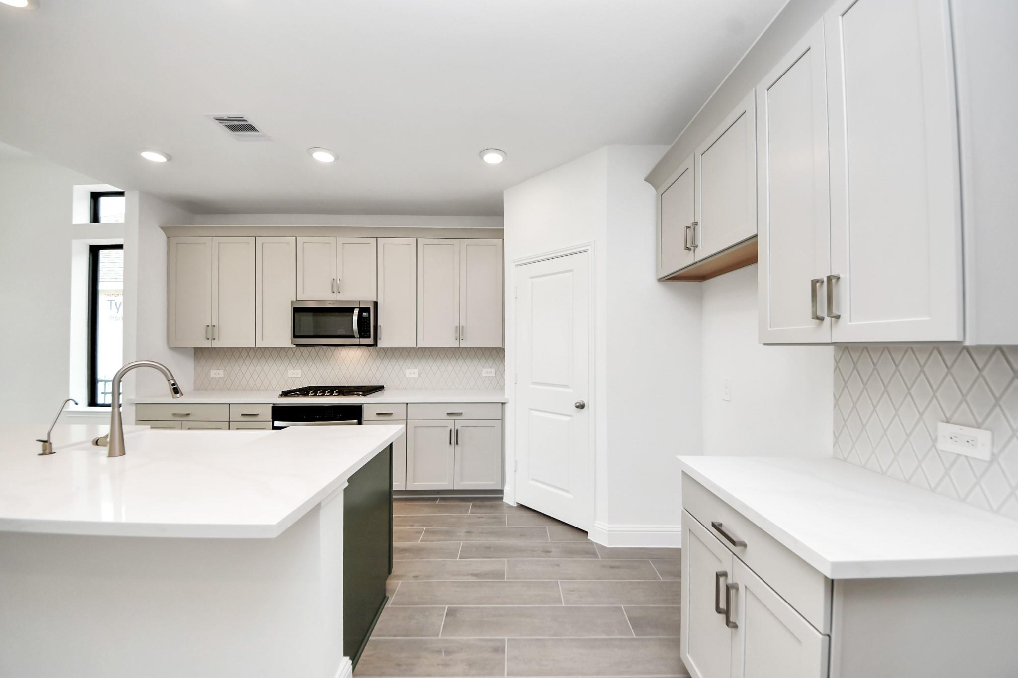 14647 Cedar Elm Court