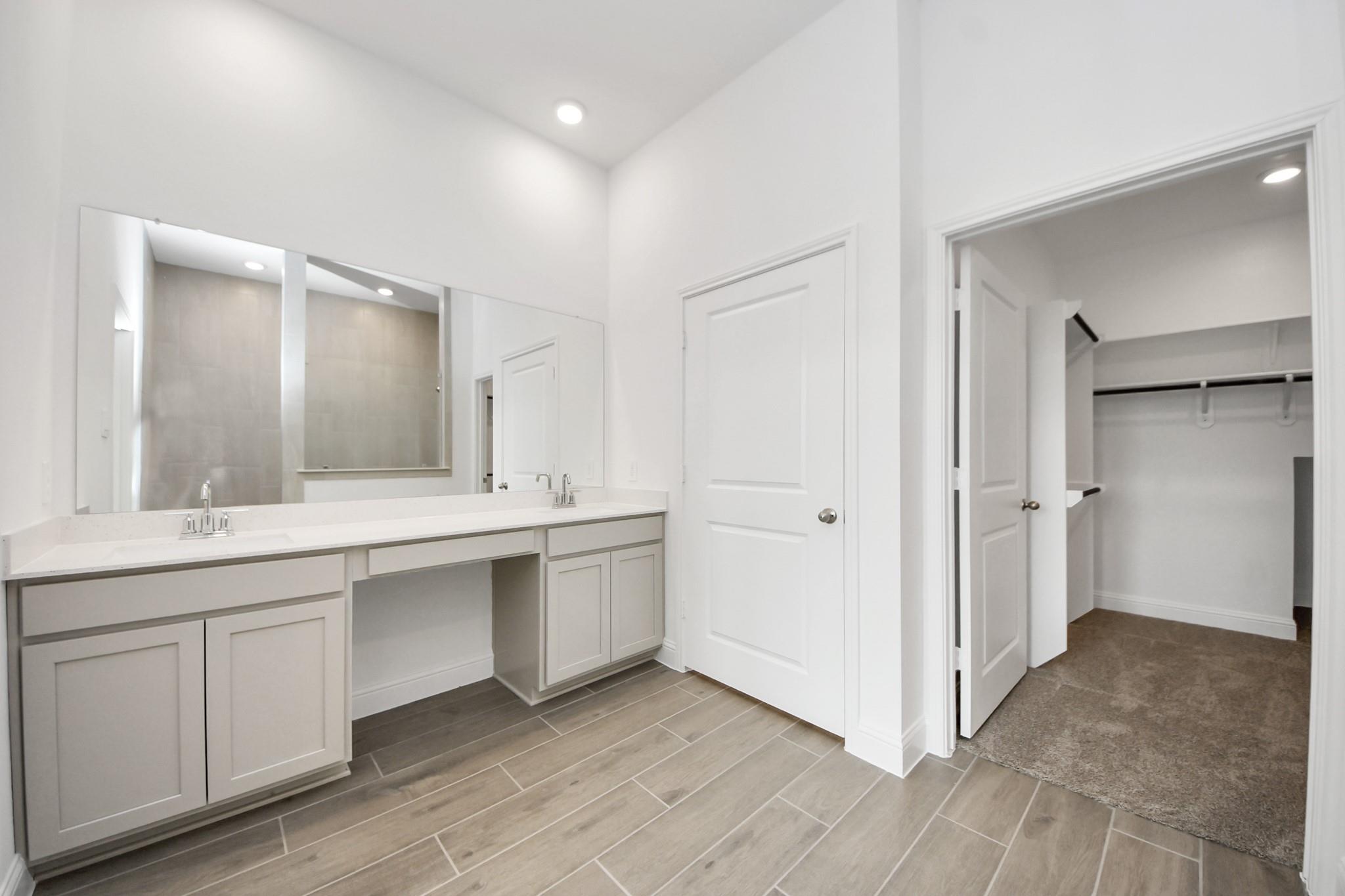 14647 Cedar Elm Court