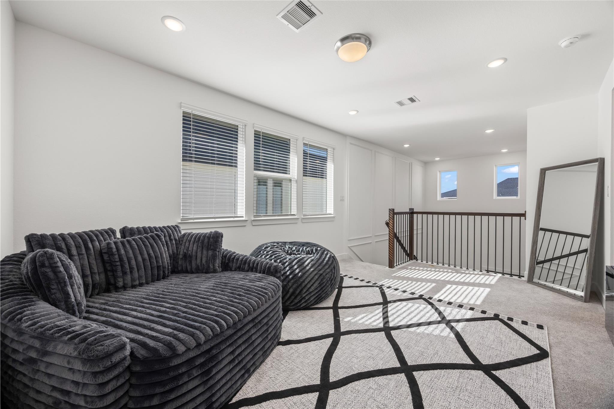 24807 Lobelia Garden Lane