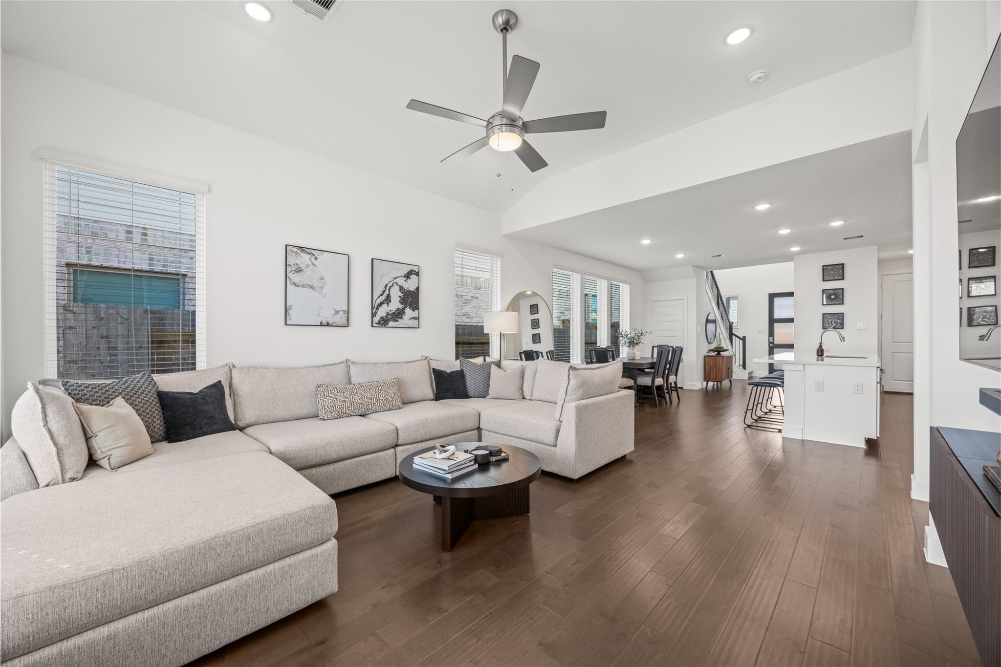 24807 Lobelia Garden Lane