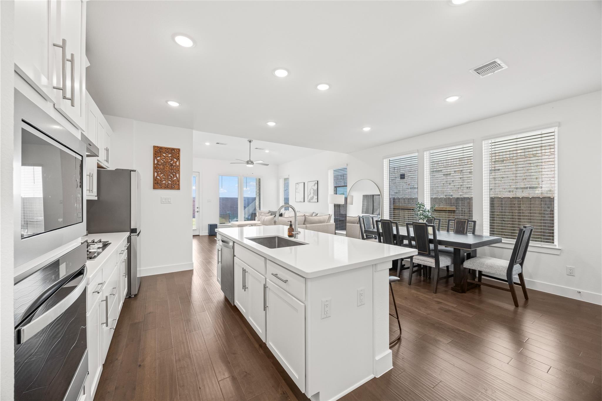 24807 Lobelia Garden Lane