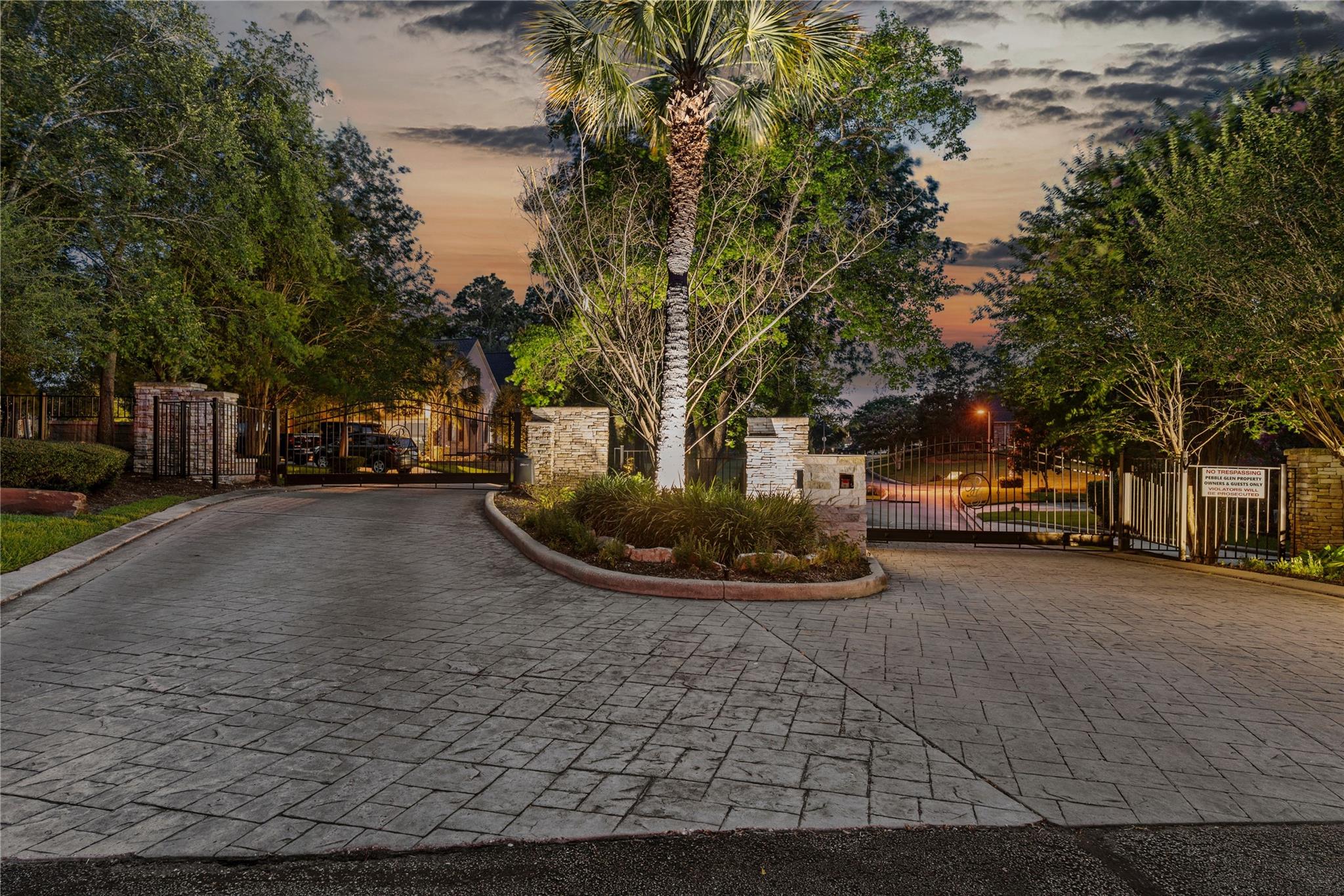 12379 Pebble View Drive