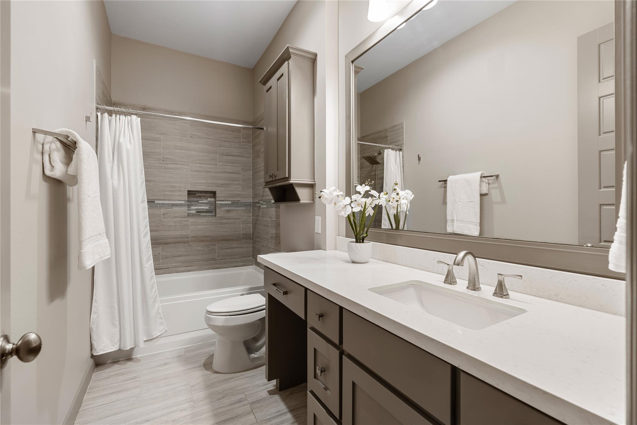 12379 Pebble View Drive