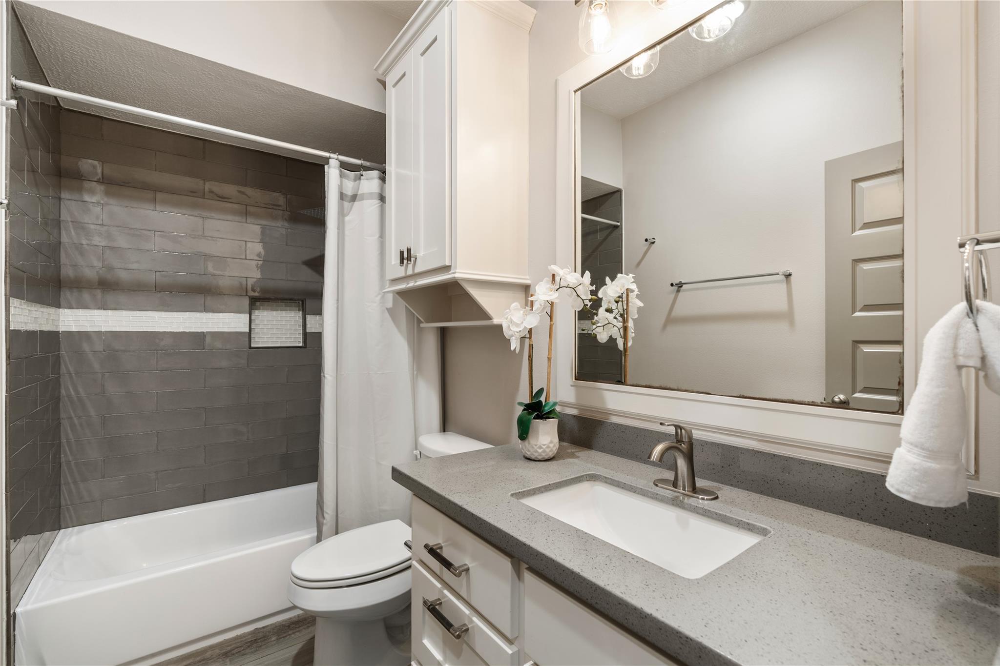 12379 Pebble View Drive