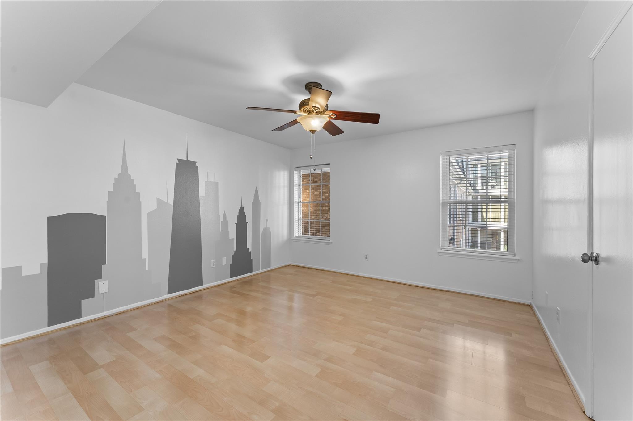 359 N Post Oak Lane # 221