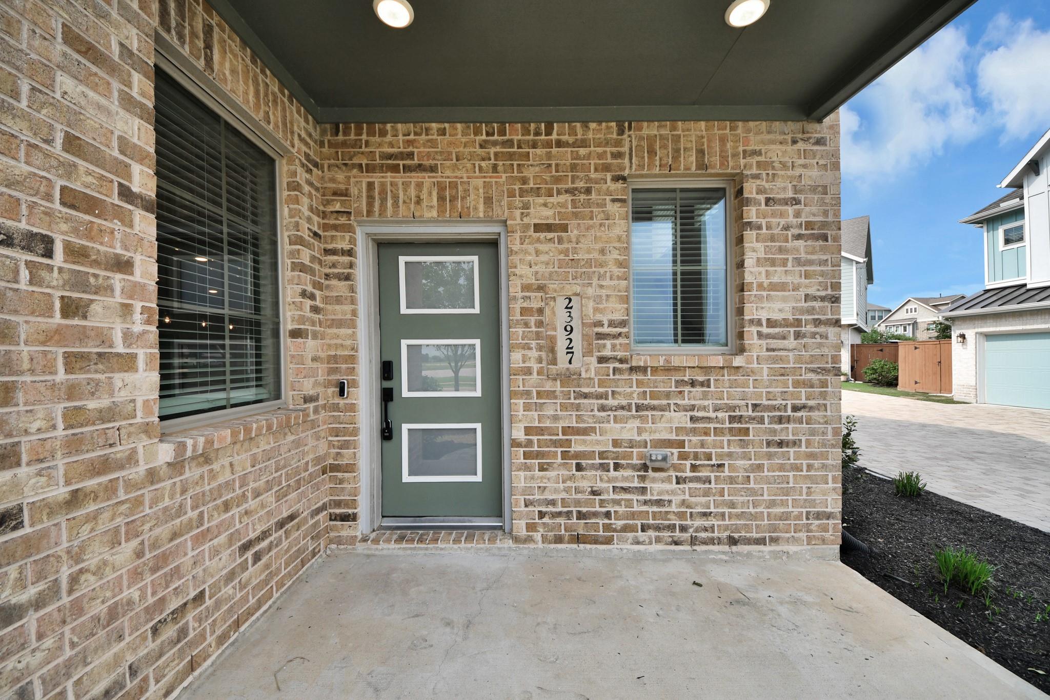 23927 Oriole Valley Trail