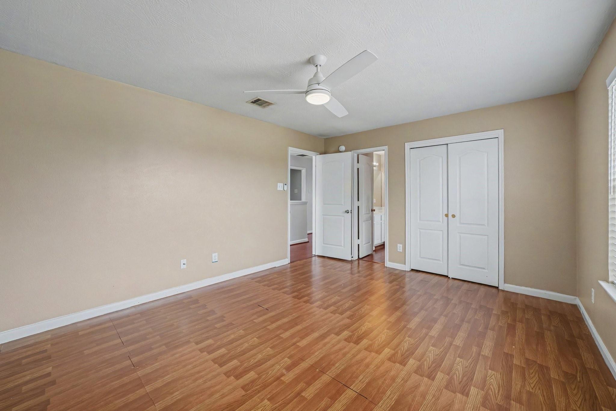 10047 Deer Track Court