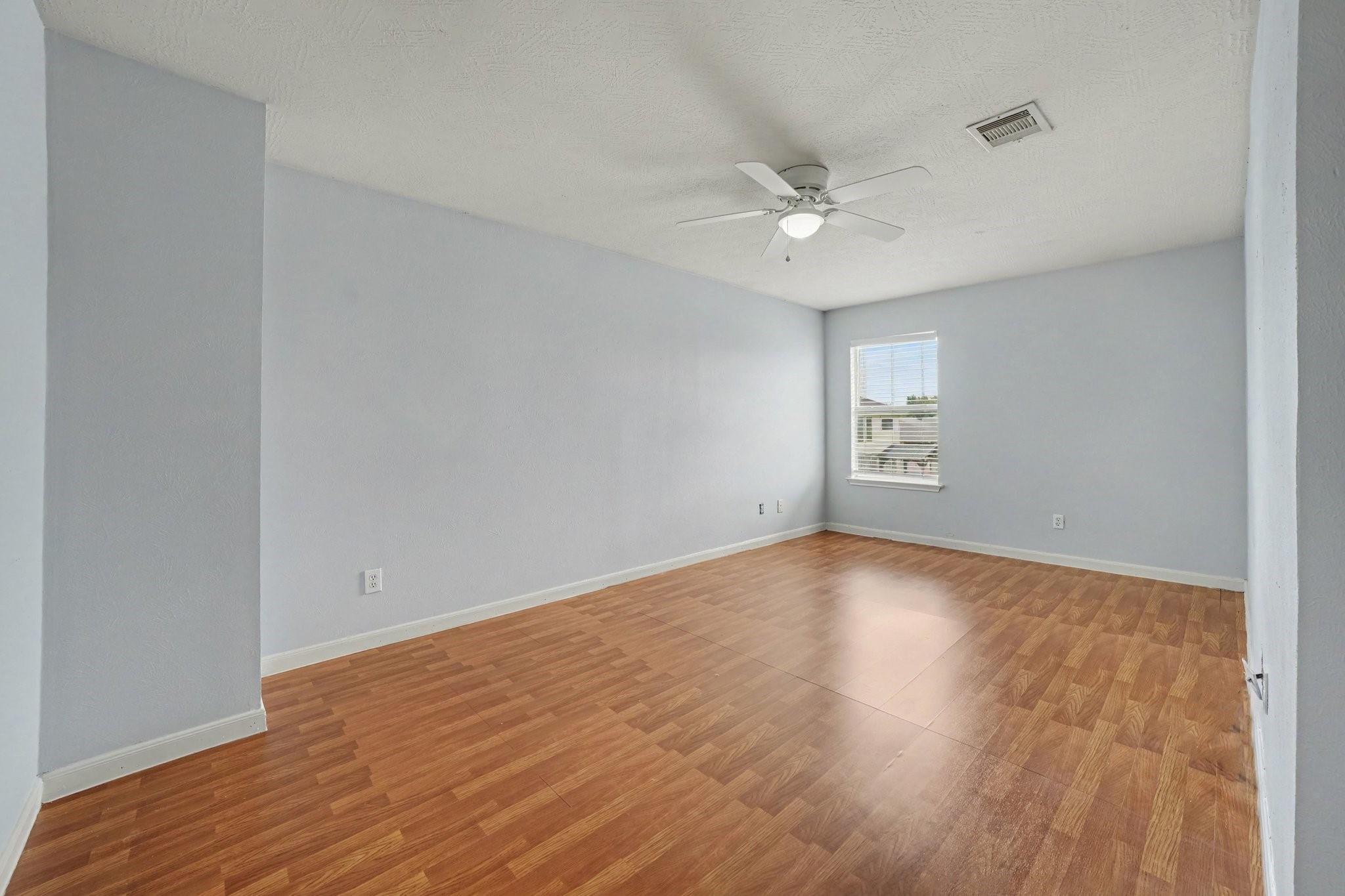 10047 Deer Track Court