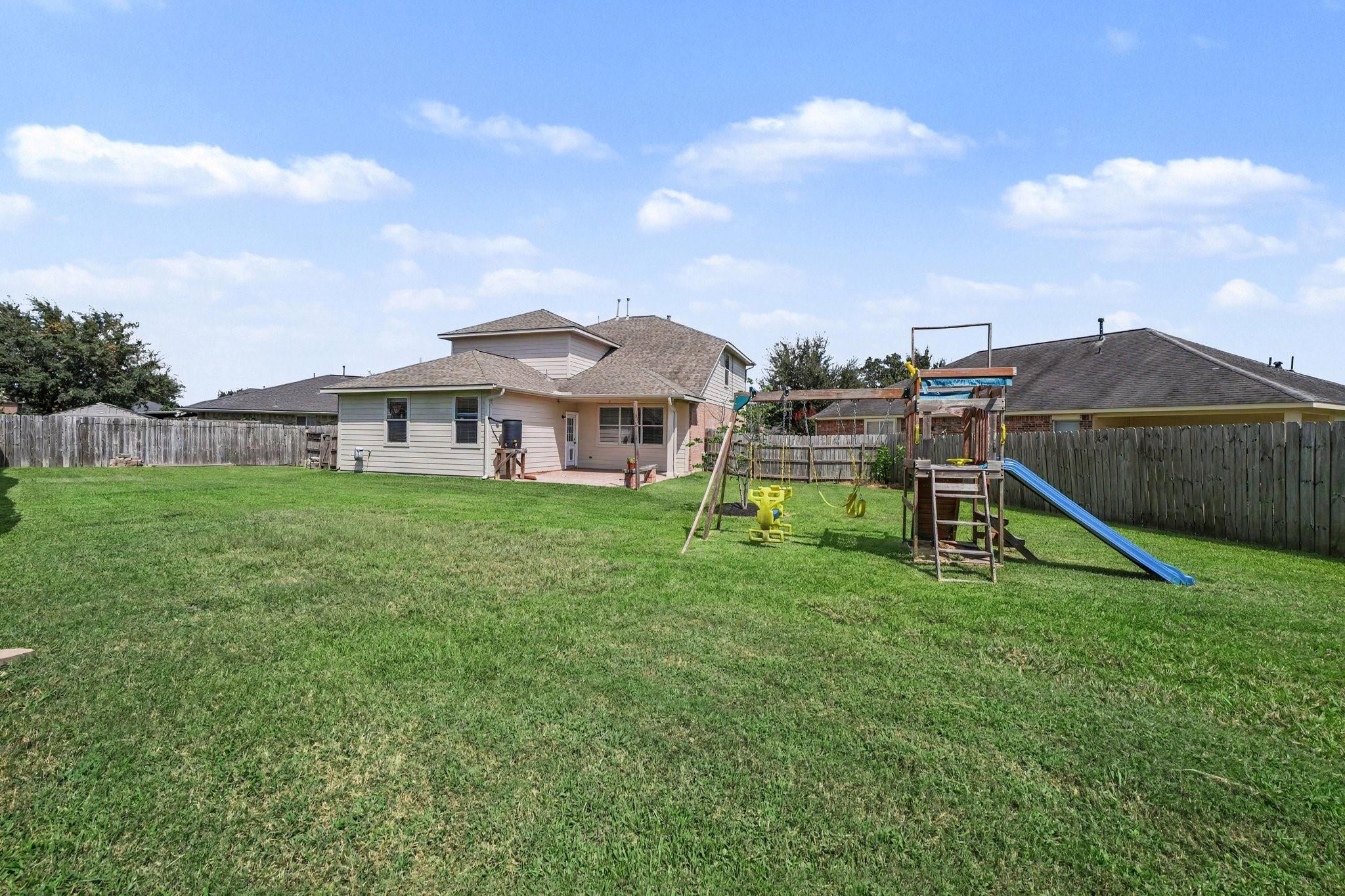 10047 Deer Track Court