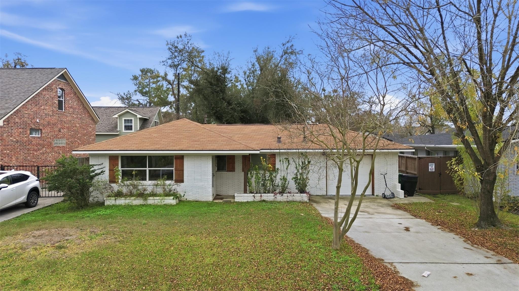 6023 Pineshade Lane