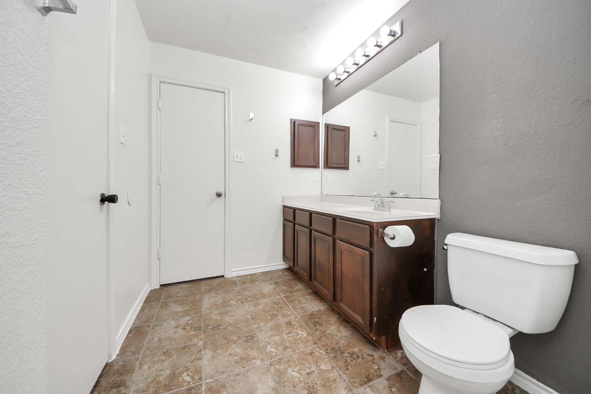 9967 Sterling Place Drive