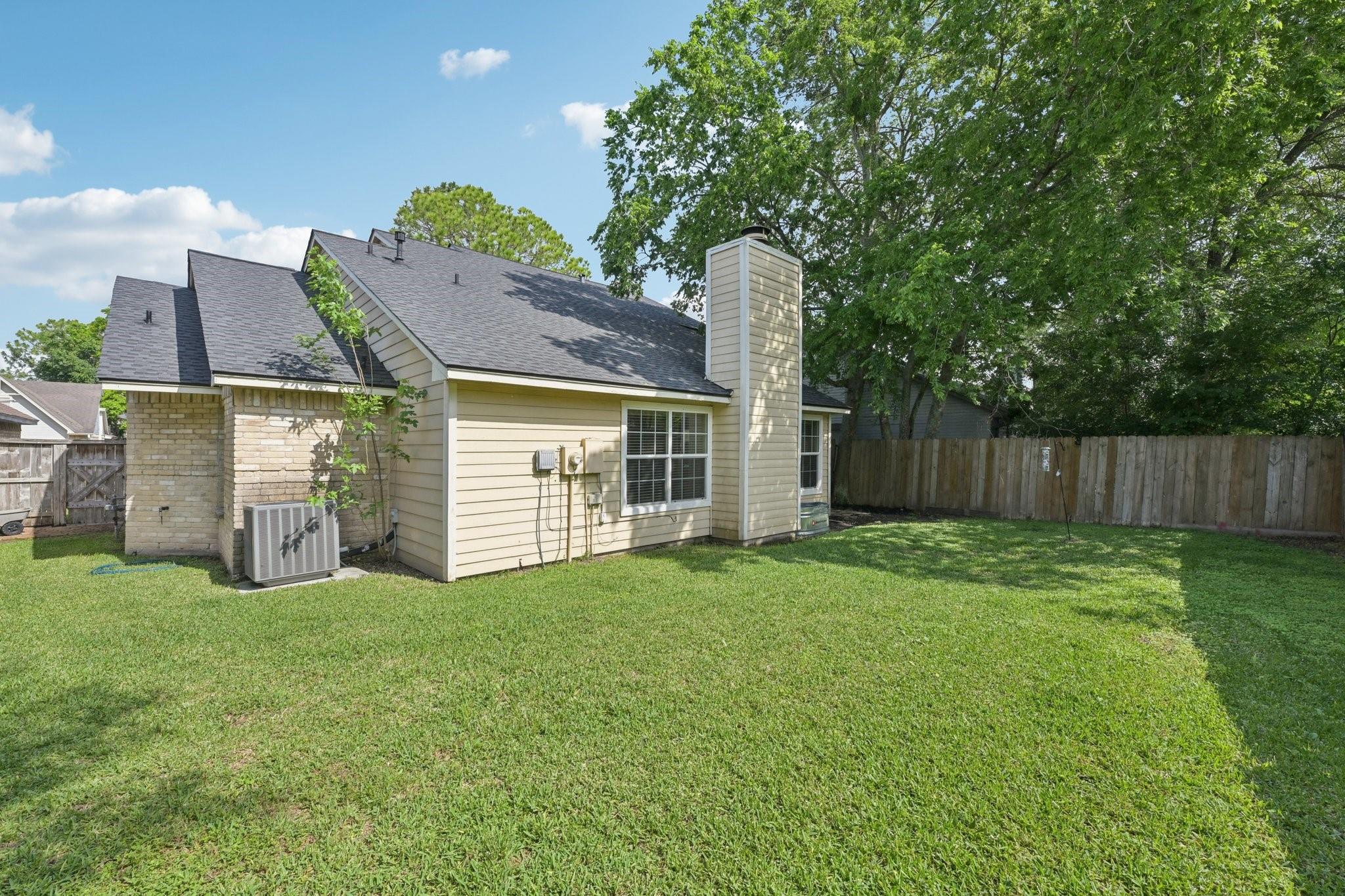 3218 Knoll West Drive
