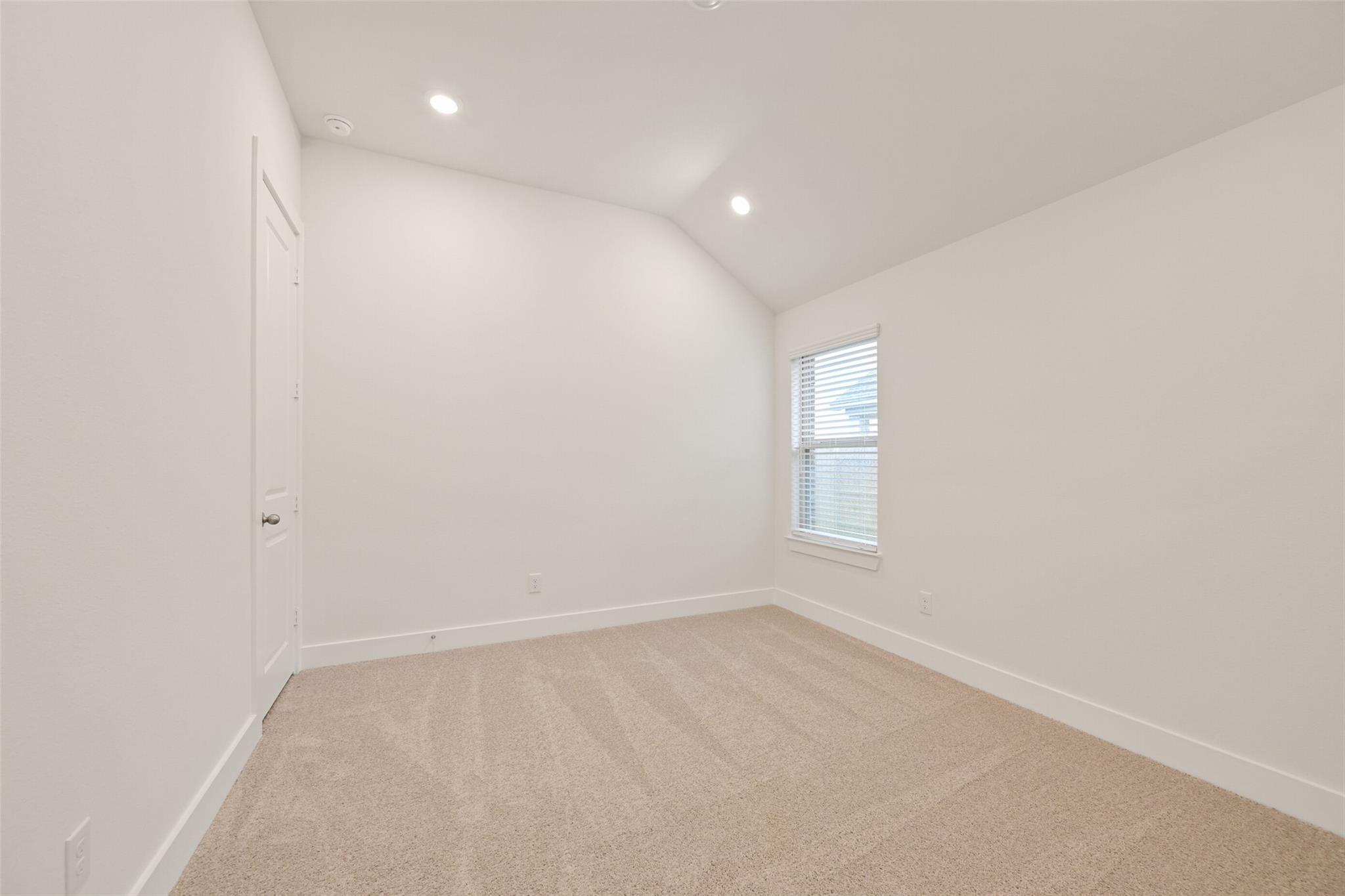 1536 Apache Heights Drive