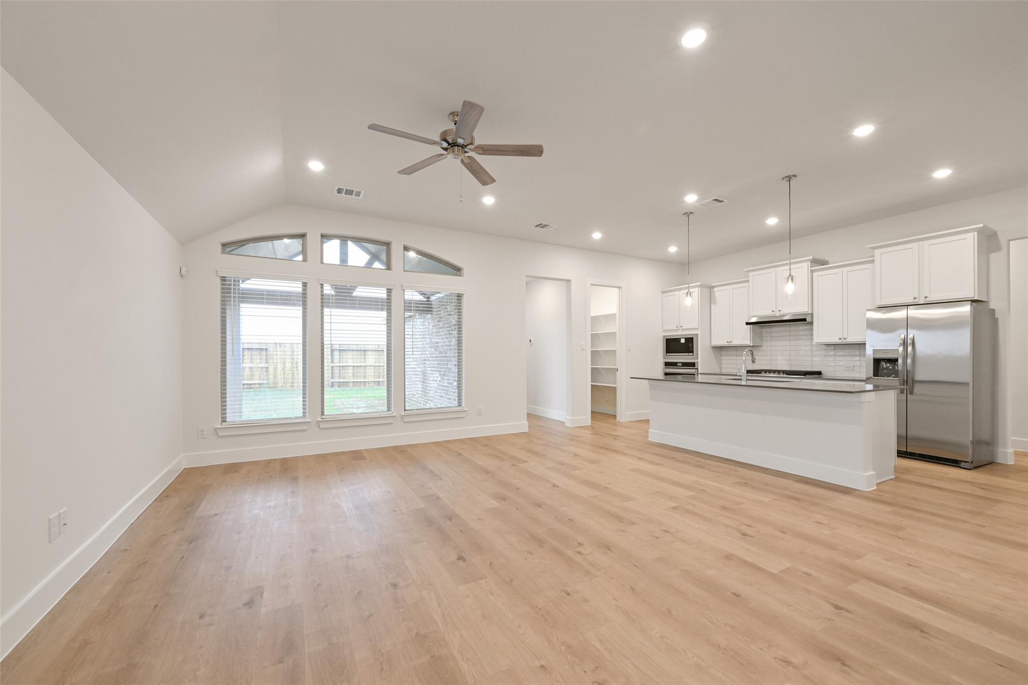 1536 Apache Heights Drive