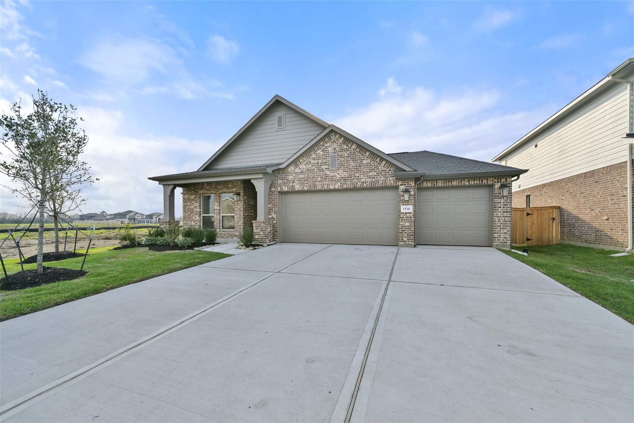 1536 Apache Heights Drive